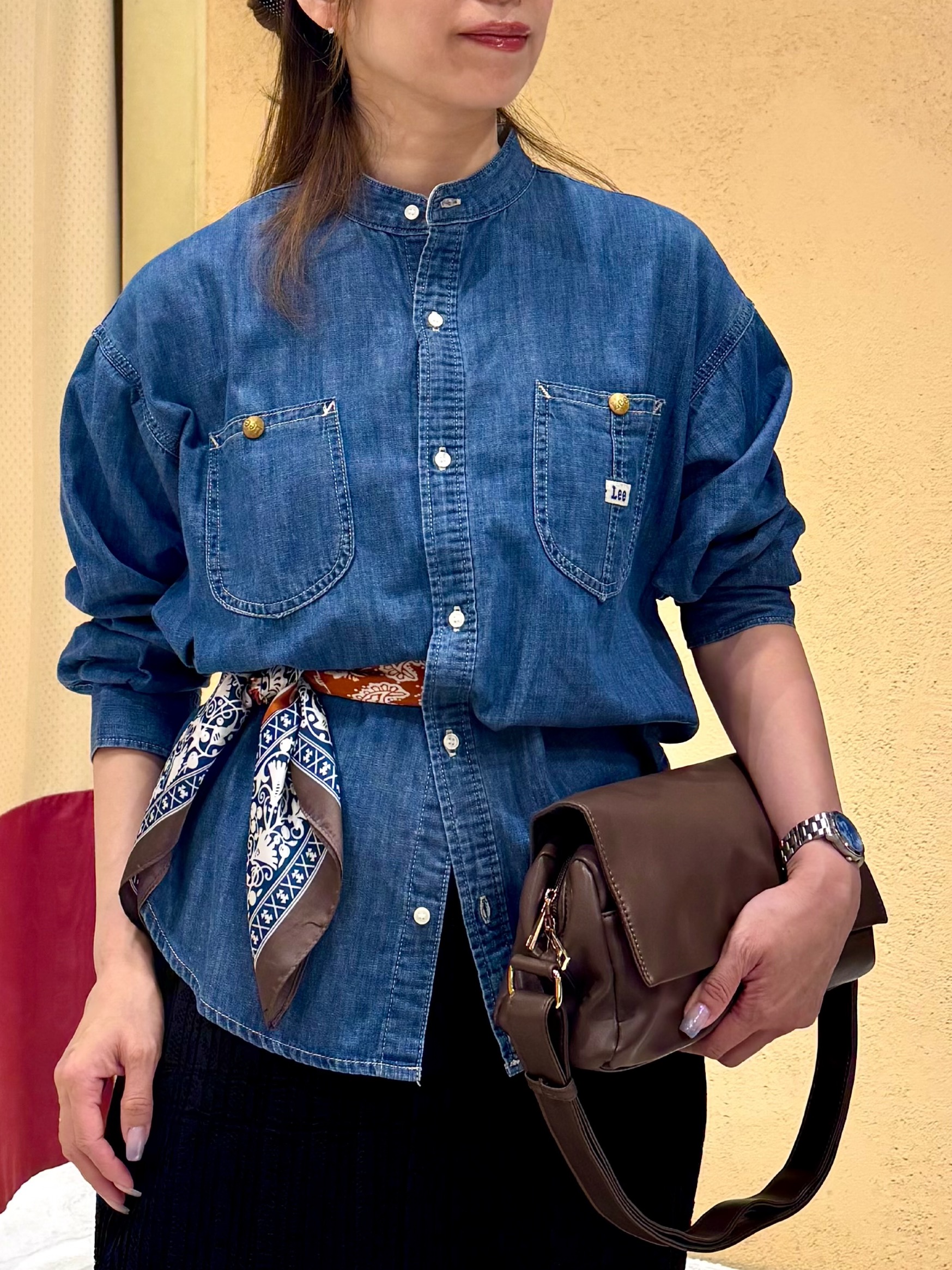 さち。さんの「grove｜【Lee&times;grove別注】DENIM BOWTIE SHIRTS」を使ったコーディネート