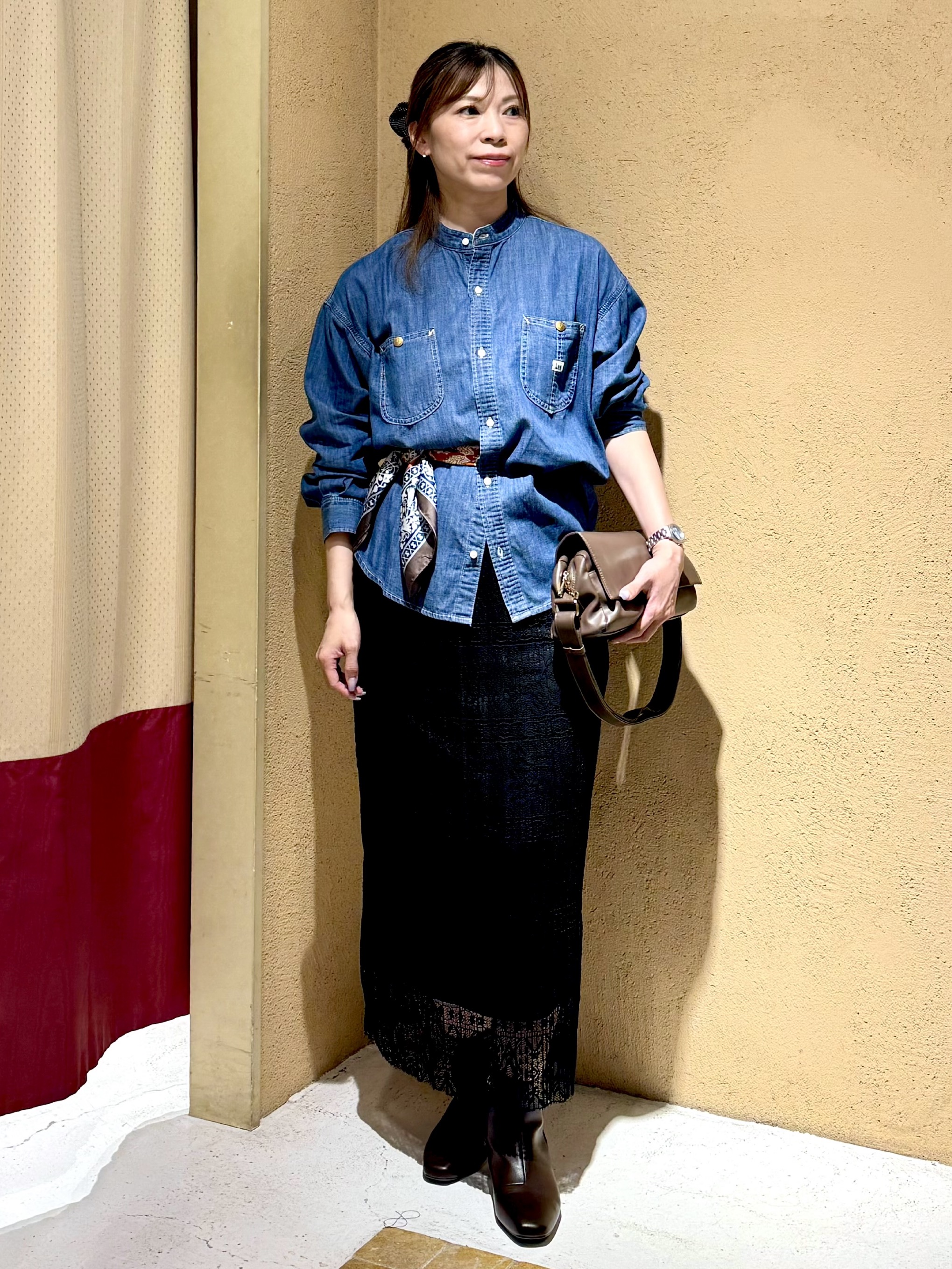 さち。さんの「grove｜【Lee&times;grove別注】DENIM BOWTIE SHIRTS」を使ったコーディネート