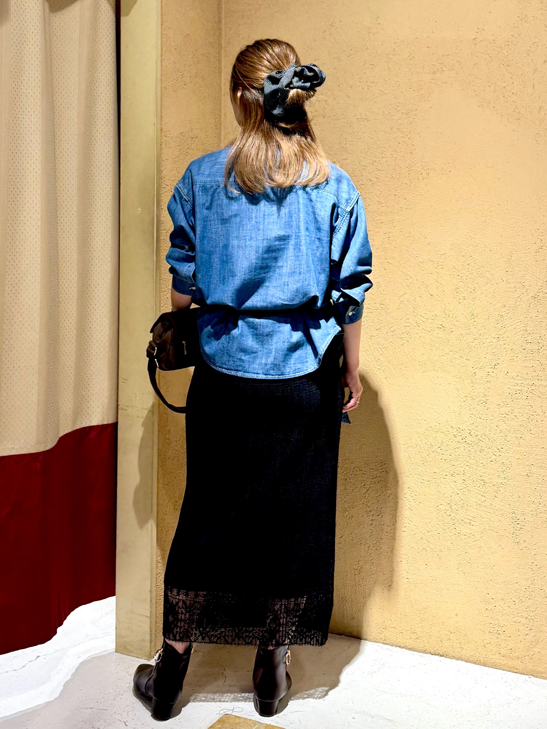 さち。さんの「grove｜【Lee&times;grove別注】DENIM BOWTIE SHIRTS」を使ったコーディネート