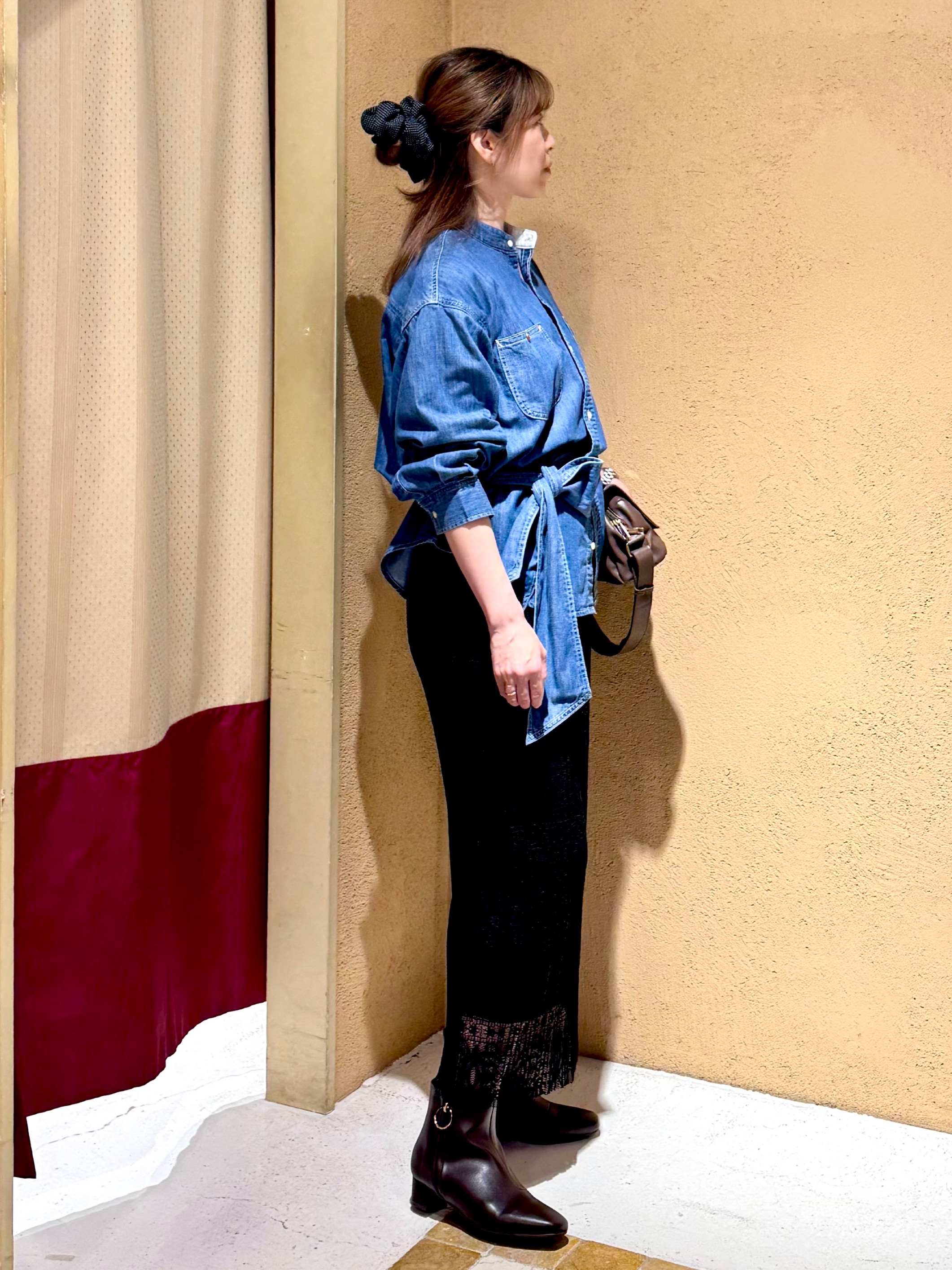 さち。さんの「grove｜【Lee&times;grove別注】DENIM BOWTIE SHIRTS」を使ったコーディネート