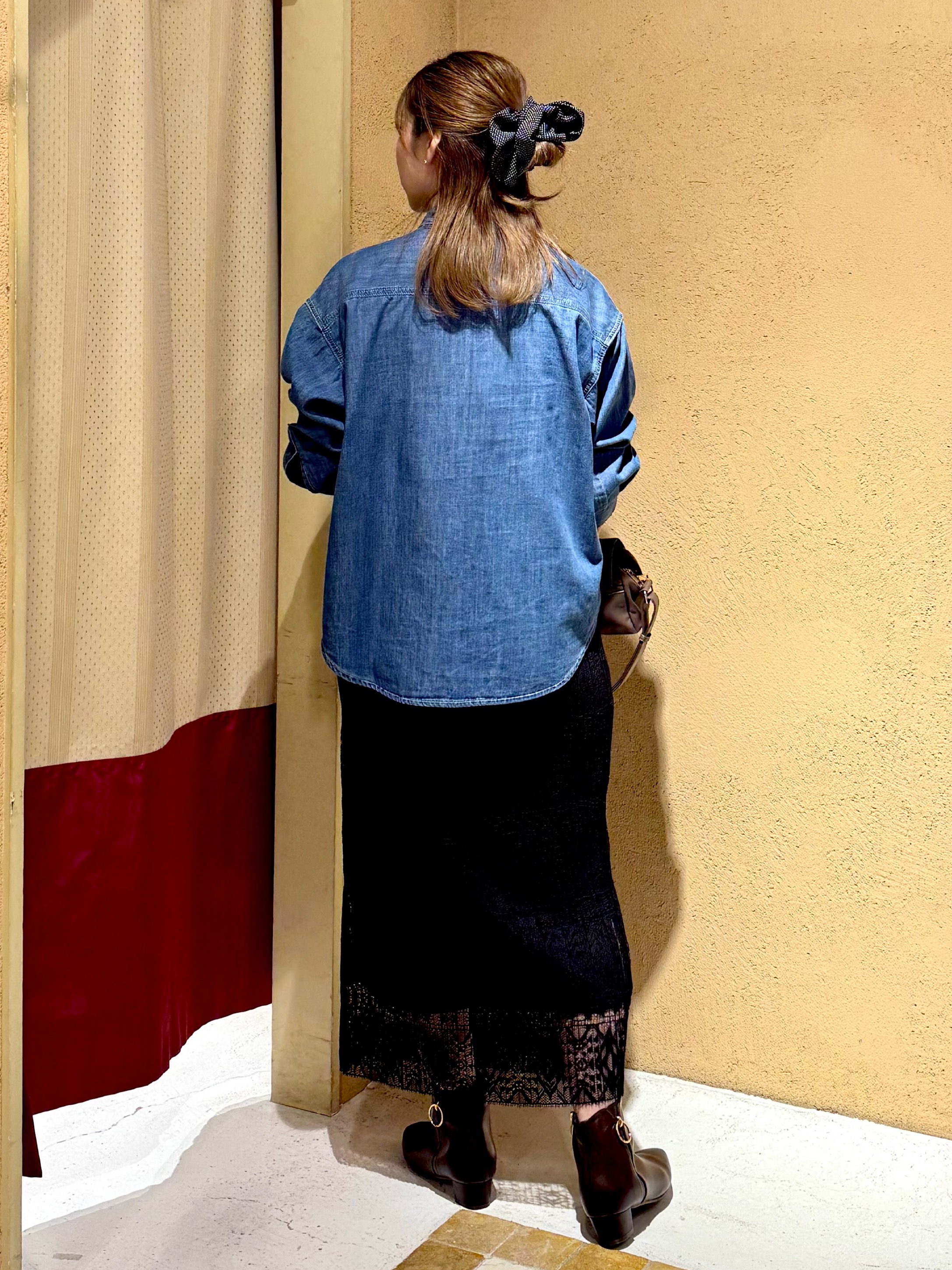 さち。さんの「grove｜【Lee&times;grove別注】DENIM BOWTIE SHIRTS」を使ったコーディネート