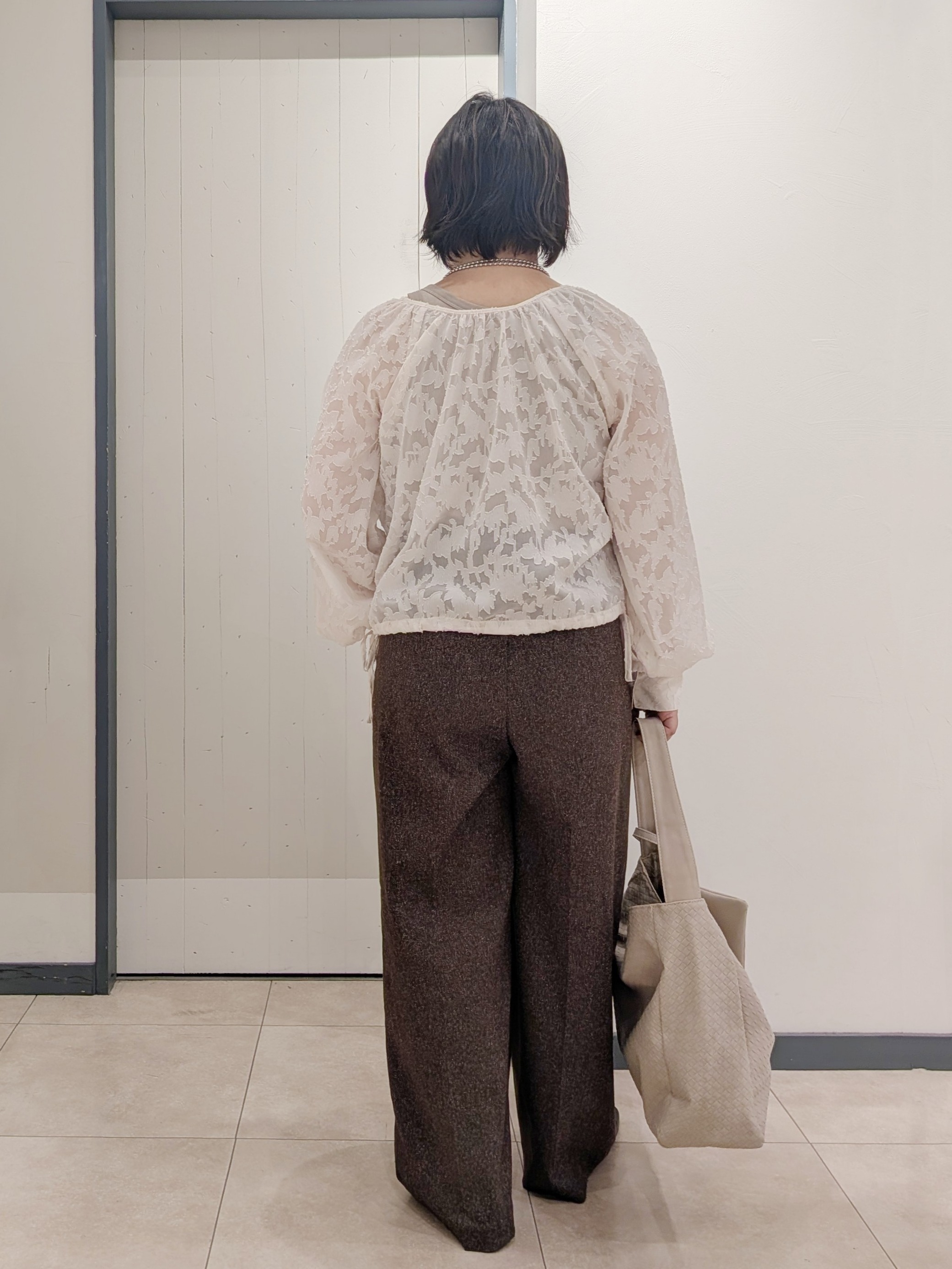 yukikaさんの「grove｜上品に華やぐ シアージャカードブラウス」を使ったコーディネート