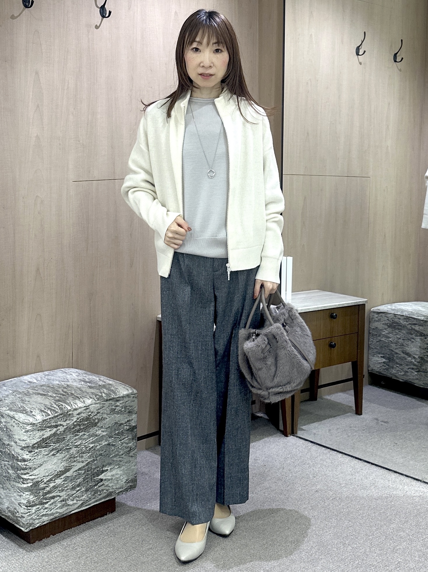 Miwaさんの「UNTITLED｜【大人の抜け感/8色展開】ボリュームスリーブニットプルオーバー」を使ったコーディネート