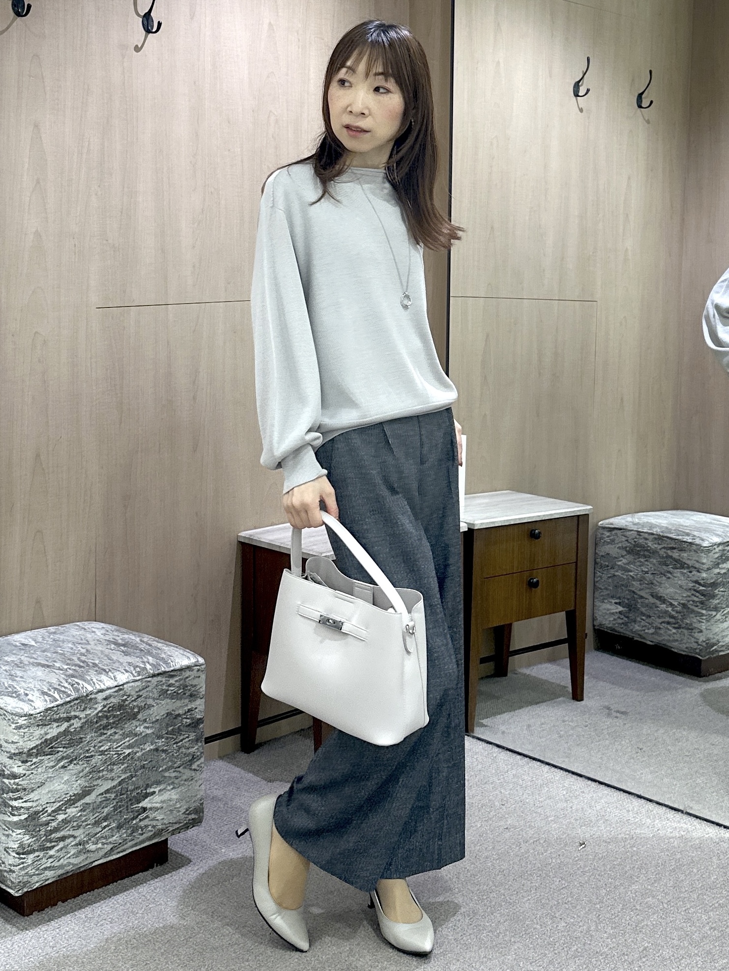 Miwaさんの「UNTITLED｜【大人の抜け感/8色展開】ボリュームスリーブニットプルオーバー」を使ったコーディネート