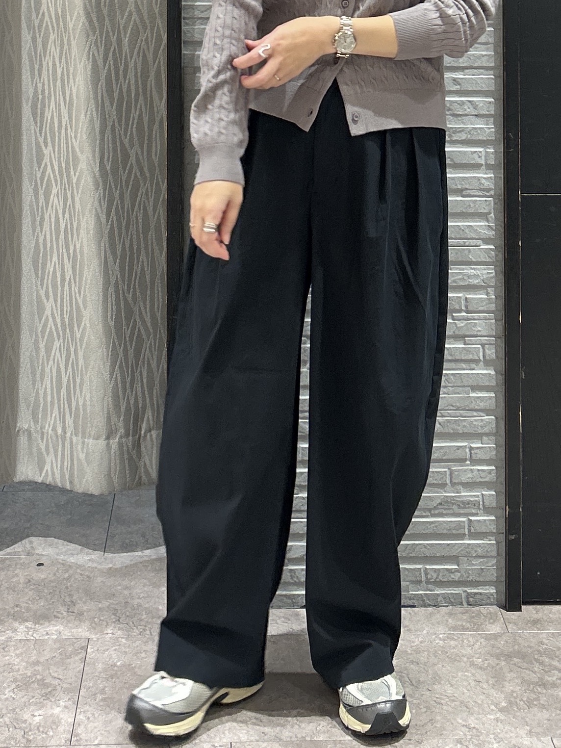 ga_riさんの「THE SHOP TK｜POLO BCS/ケーブルクルーカーディガン」を使ったコーディネート