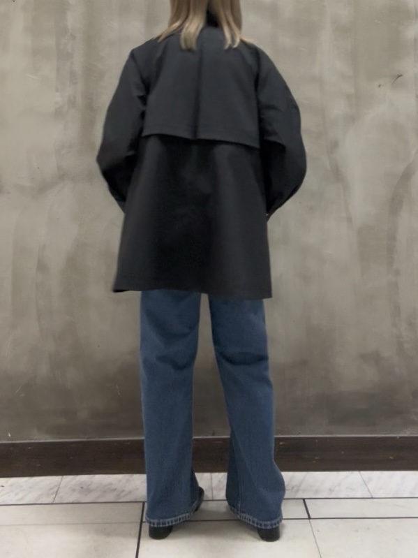minaさんの「grove｜【撥水／シルエット2WAY】さっと羽織って、こなれる。スタンドネックテントラインコート」を使ったコーディネート