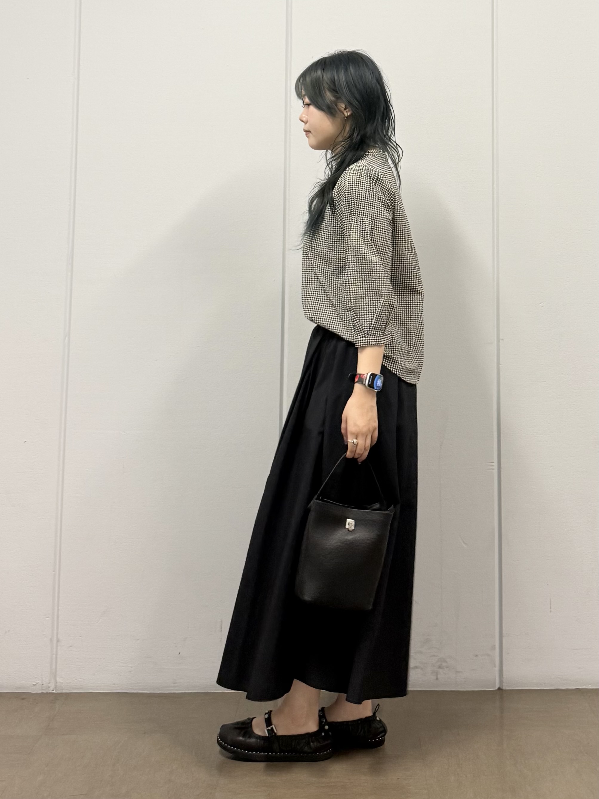 mizukiさんの「INDIVI｜【初秋にピッタリ！／洗える】凹凸素材ミニスタンドトップス」を使ったコーディネート