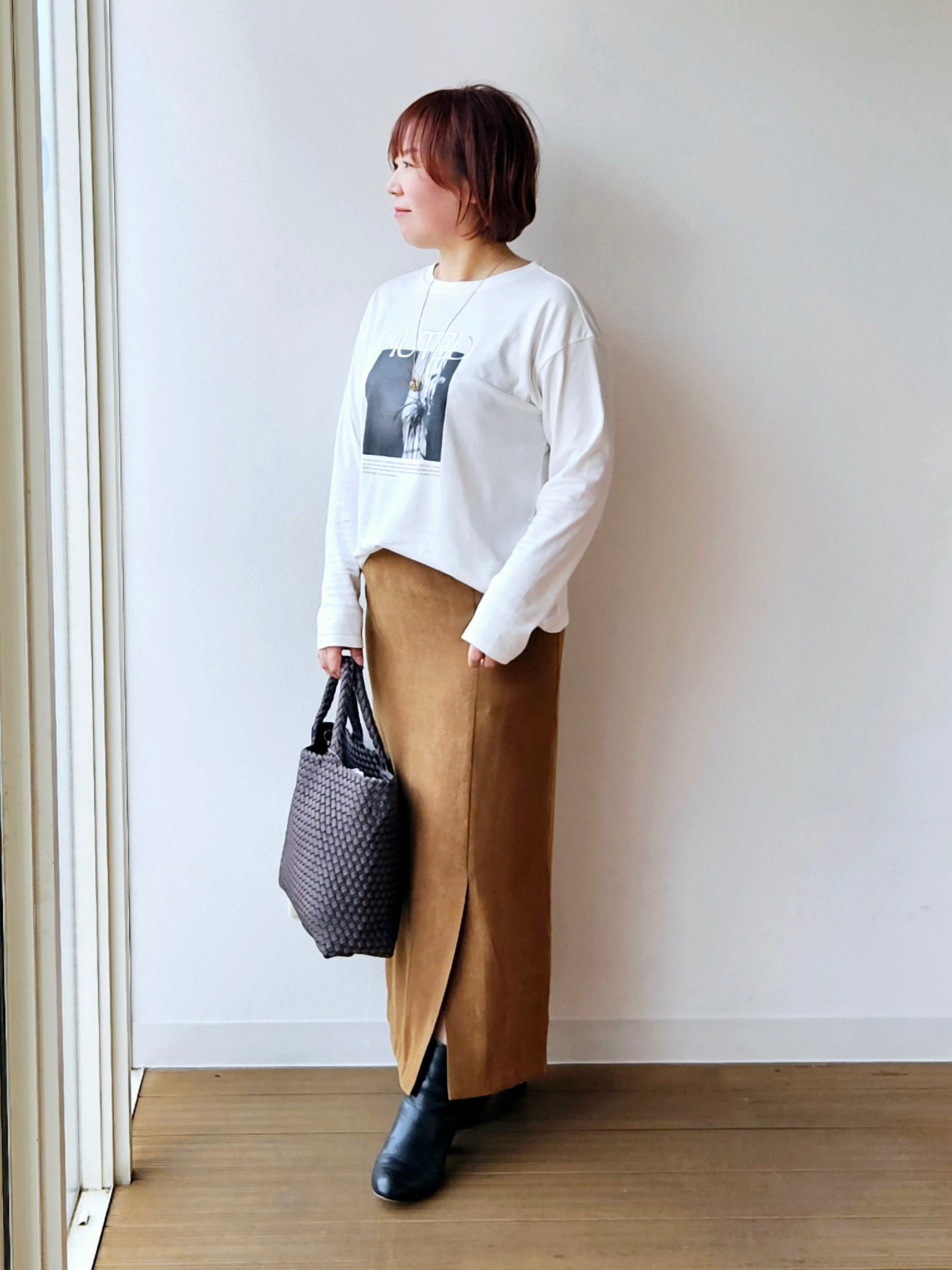 やじまさんの「UNTITLED｜【ロゴ・プリント】フォトグラフィックロンT」を使ったコーディネート