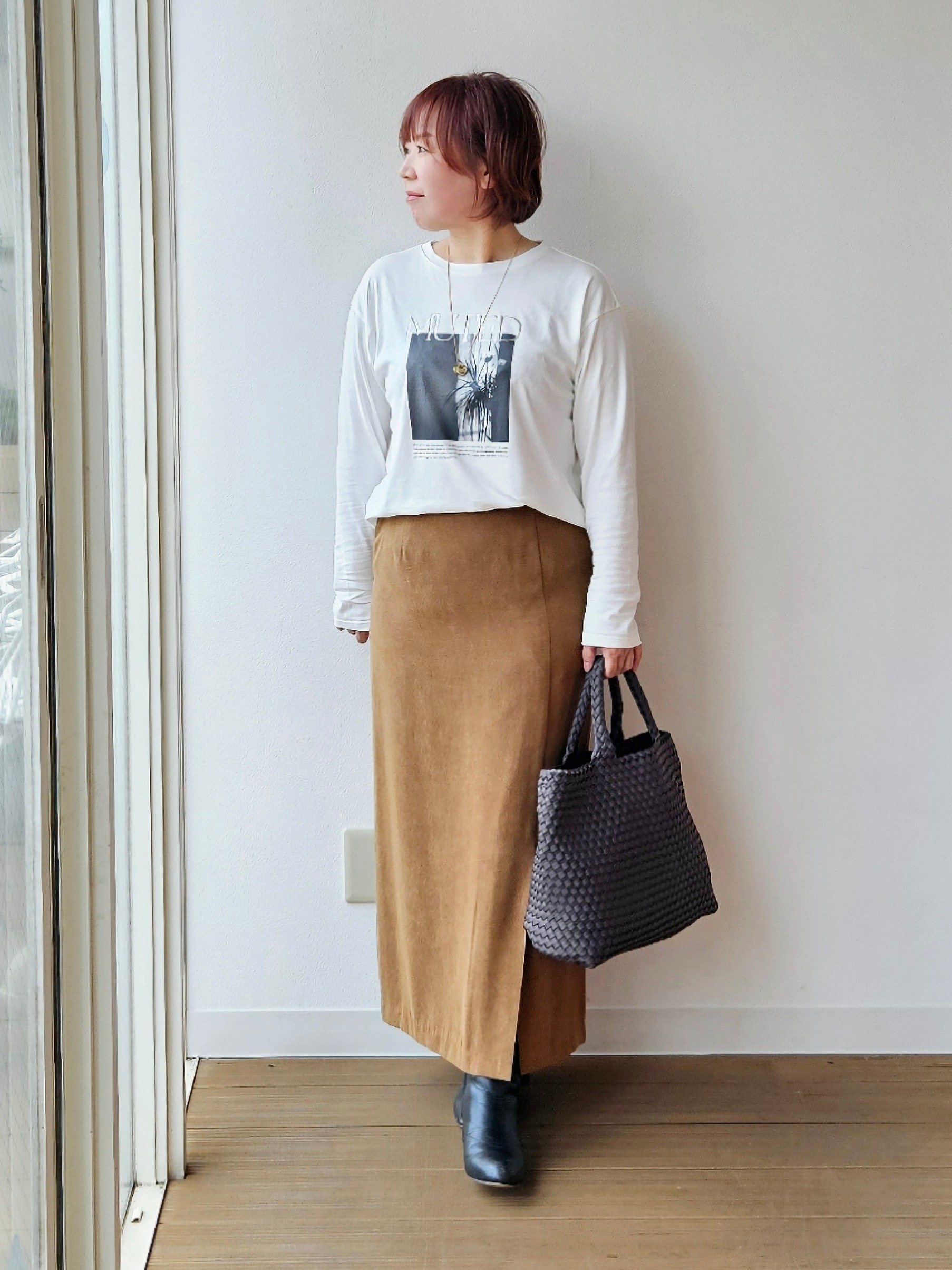 やじまさんの「UNTITLED｜【ロゴ・プリント】フォトグラフィックロンT」を使ったコーディネート