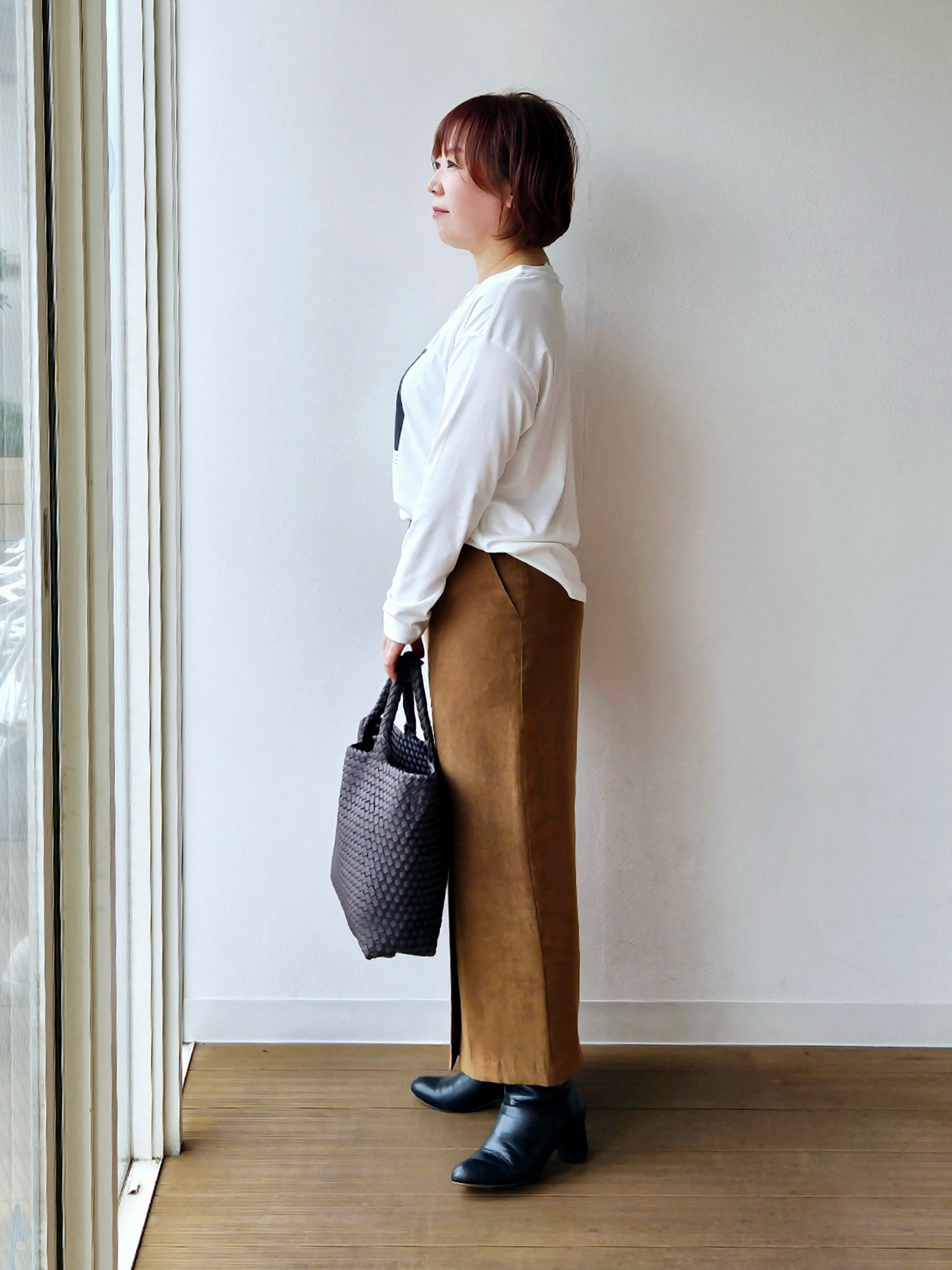 やじまさんの「UNTITLED｜【ロゴ・プリント】フォトグラフィックロンT」を使ったコーディネート