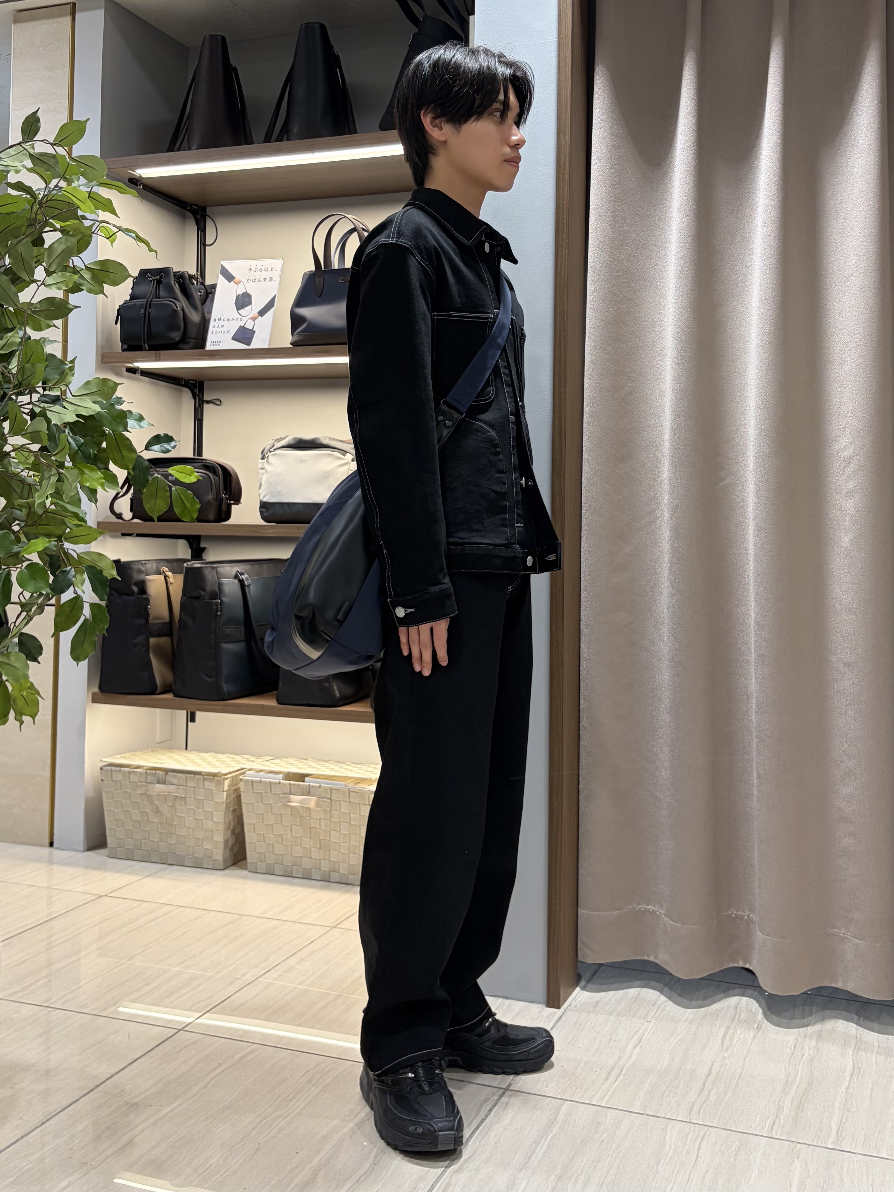 hiroさんの「TAKEO KIKUCHI｜【Made in JAPAN】ドモドソーラ ゴムメッシュベルト」を使ったコーディネート