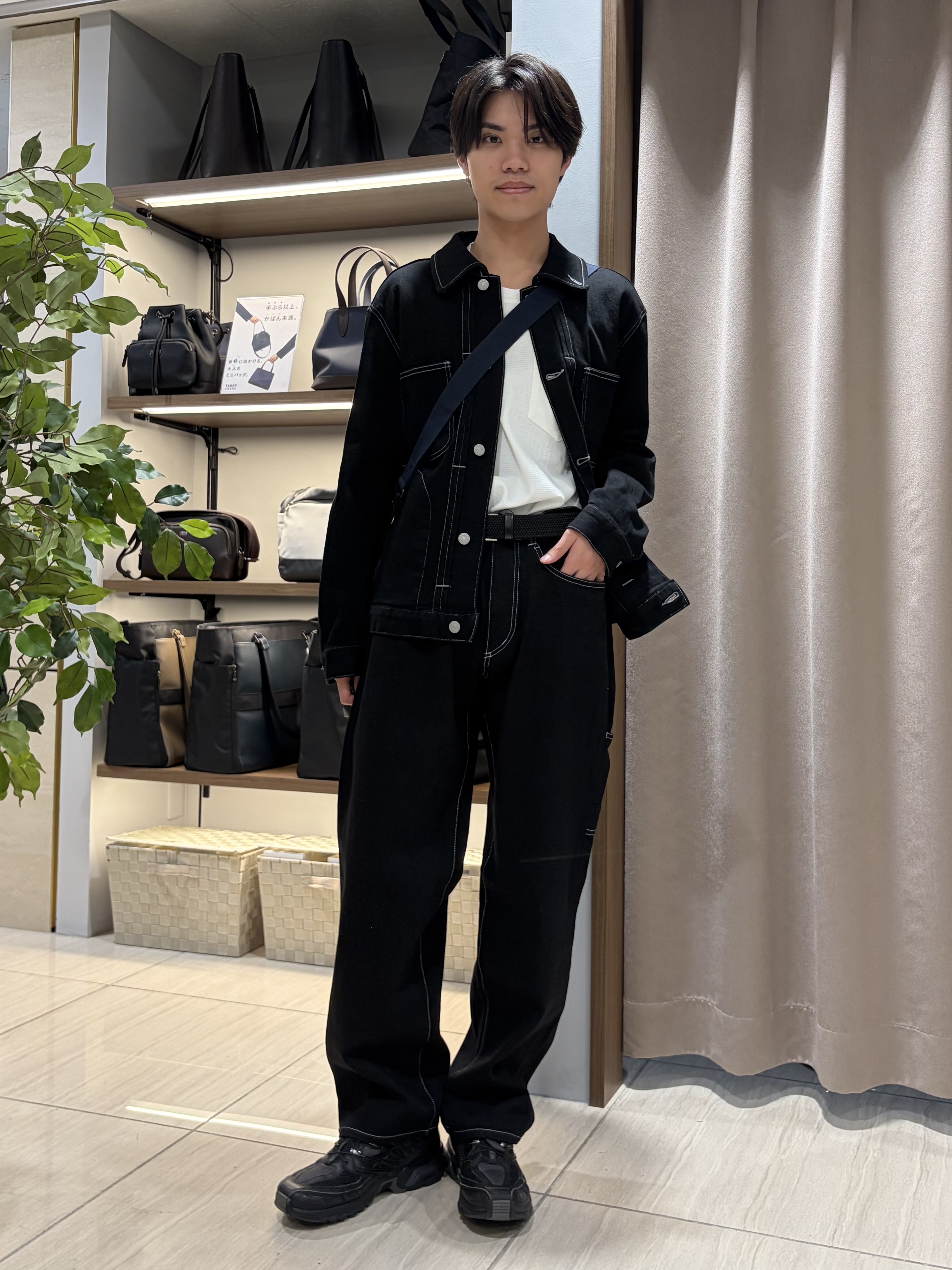 hiroさんの「TAKEO KIKUCHI｜【Made in JAPAN】ドモドソーラ ゴムメッシュベルト」を使ったコーディネート