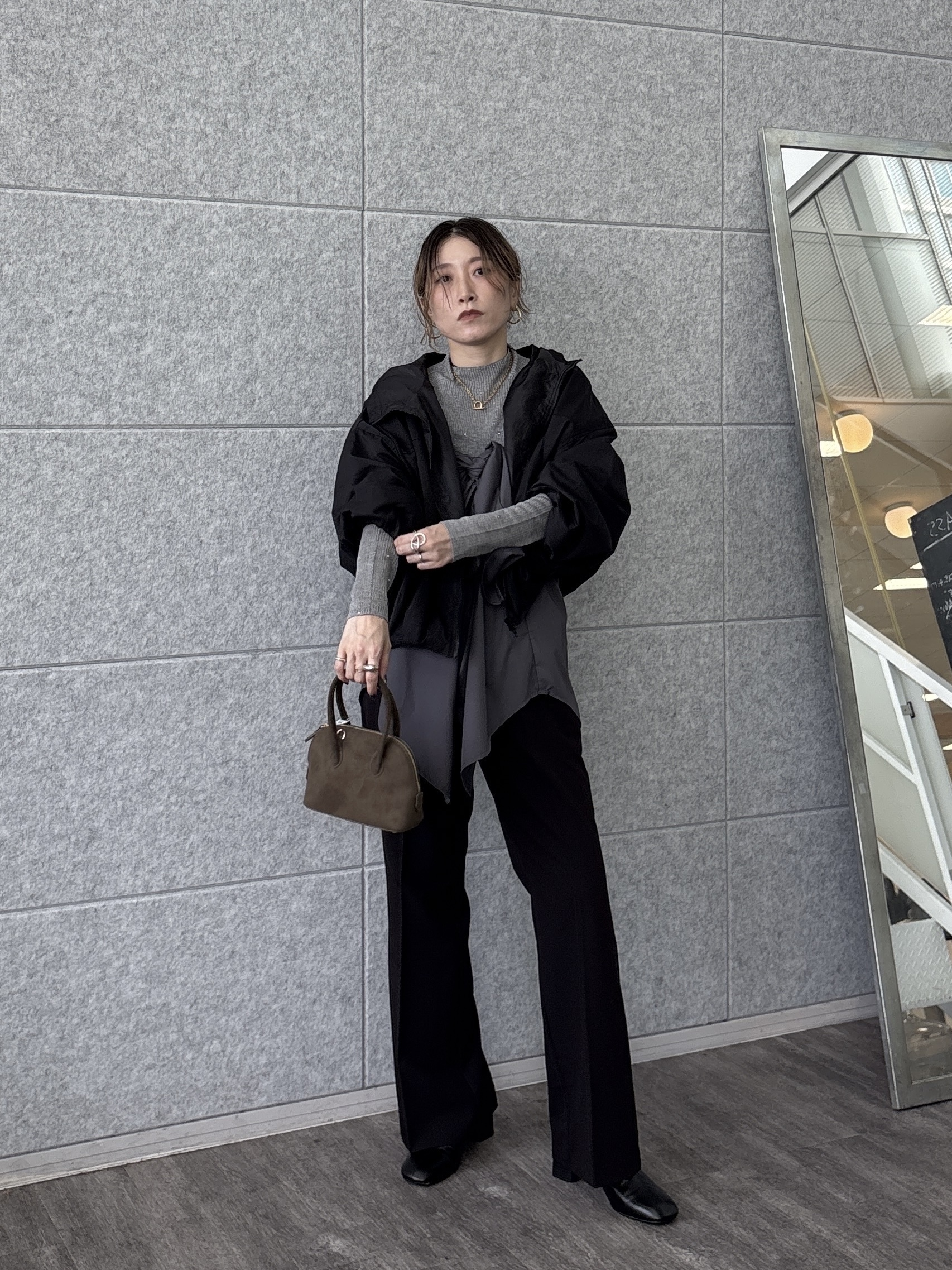 kotakiさんの「INDIVI｜ツイルフーディブルゾン」を使ったコーディネート