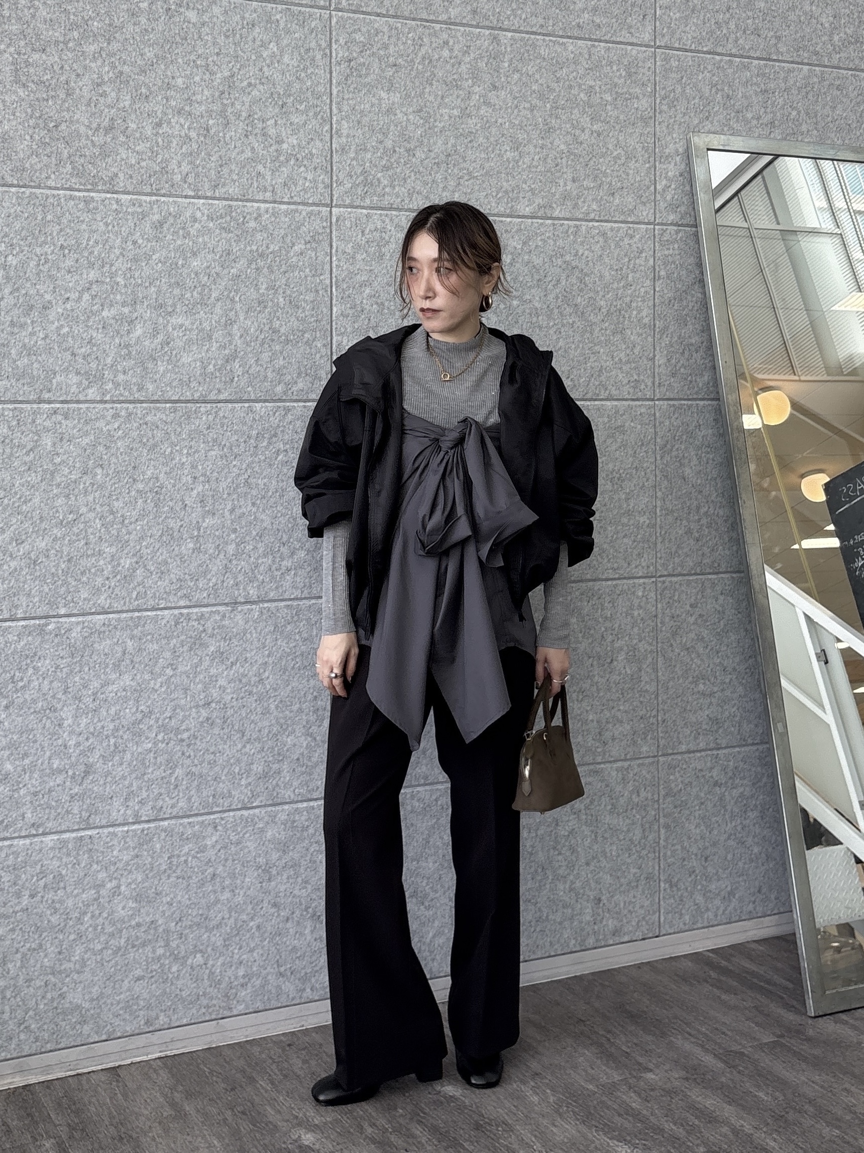 kotakiさんの「INDIVI｜ツイルフーディブルゾン」を使ったコーディネート