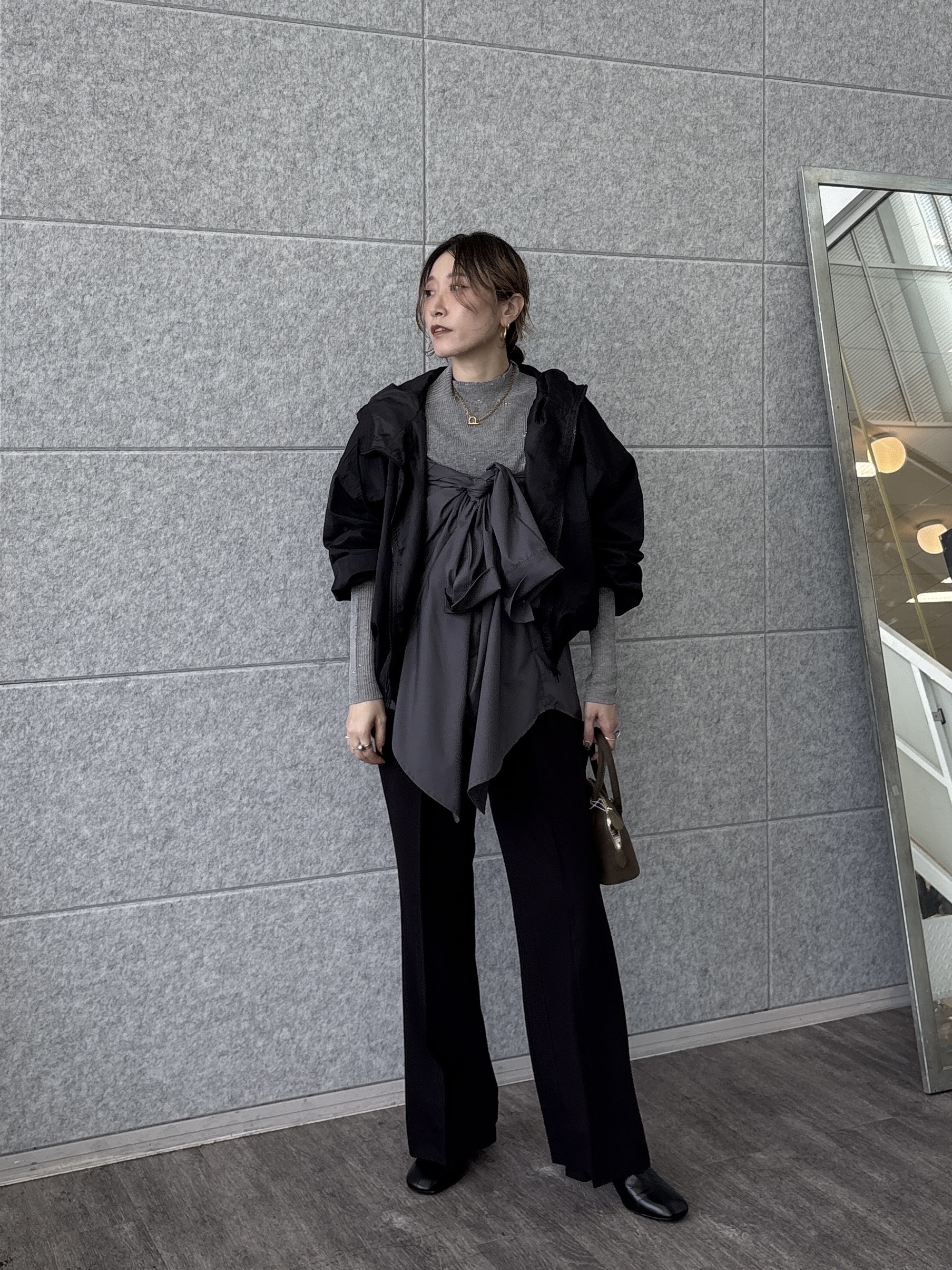 kotakiさんの「INDIVI｜ツイルフーディブルゾン」を使ったコーディネート