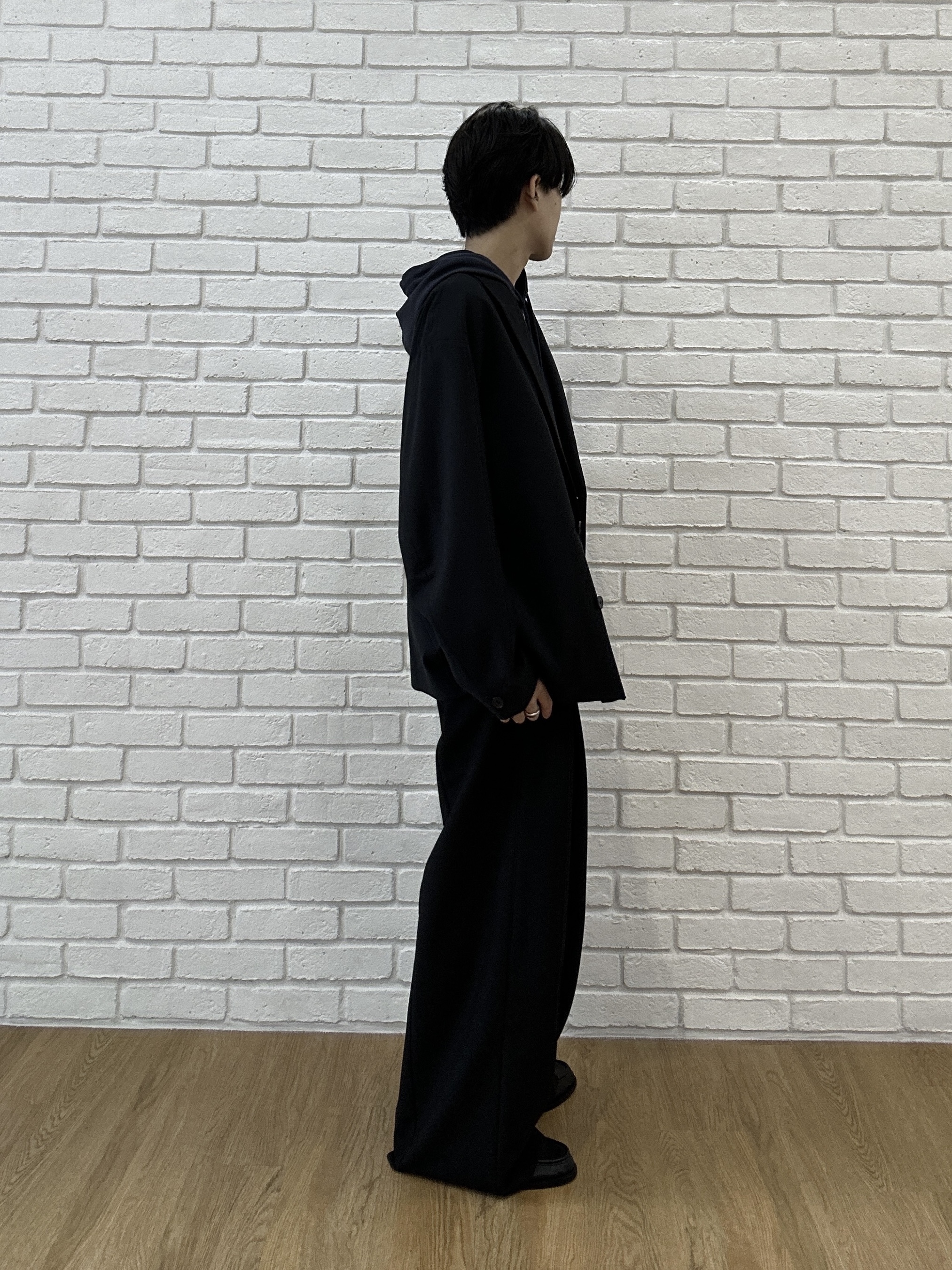 ドイさんの「tk.TAKEO KIKUCHI｜【TOROMIシリーズ】グラデーションZIPパーカー」を使ったコーディネート