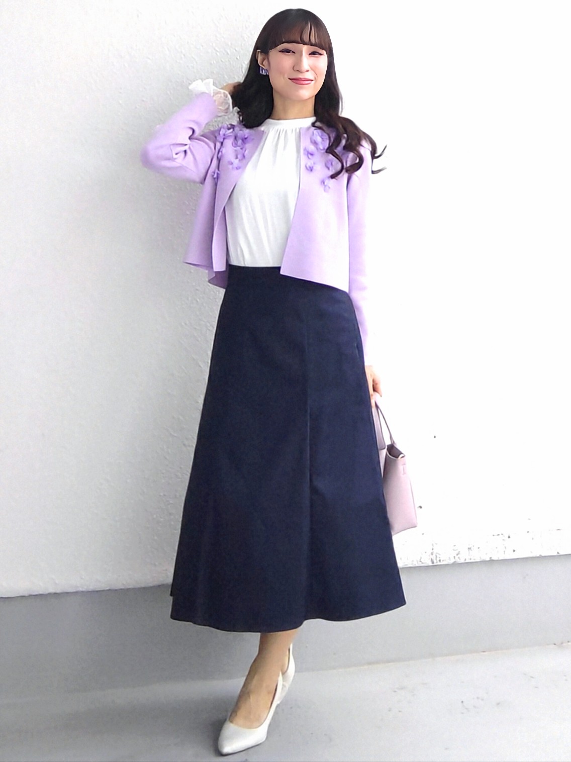 keinaさんの「SunaUna｜【手洗い可】花モチーフ付カーディガン」を使ったコーディネート