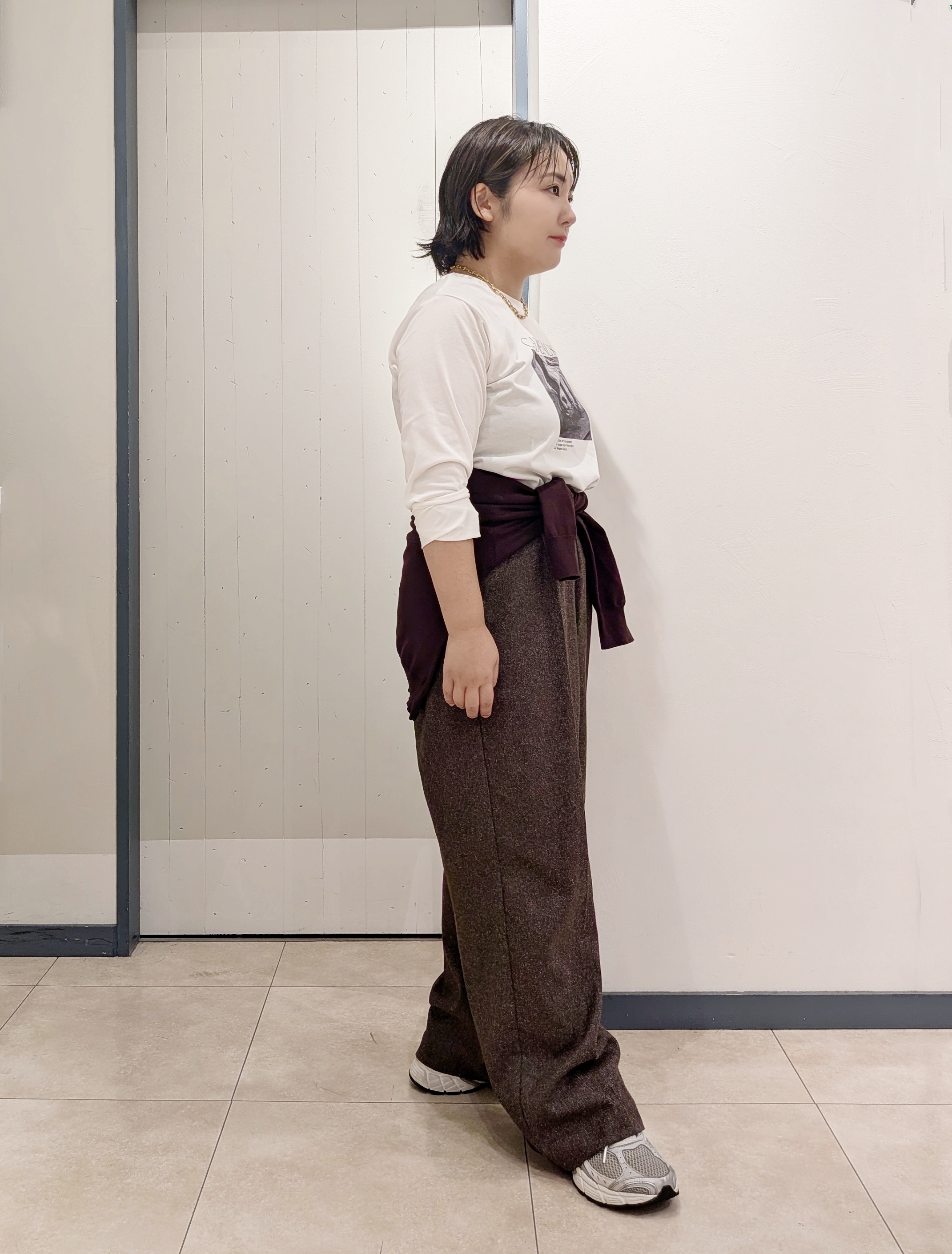 yukikaさんの「grove｜【1枚着でも重ね着でも〇】大人カジュアル プリントアソートロンT」を使ったコーディネート