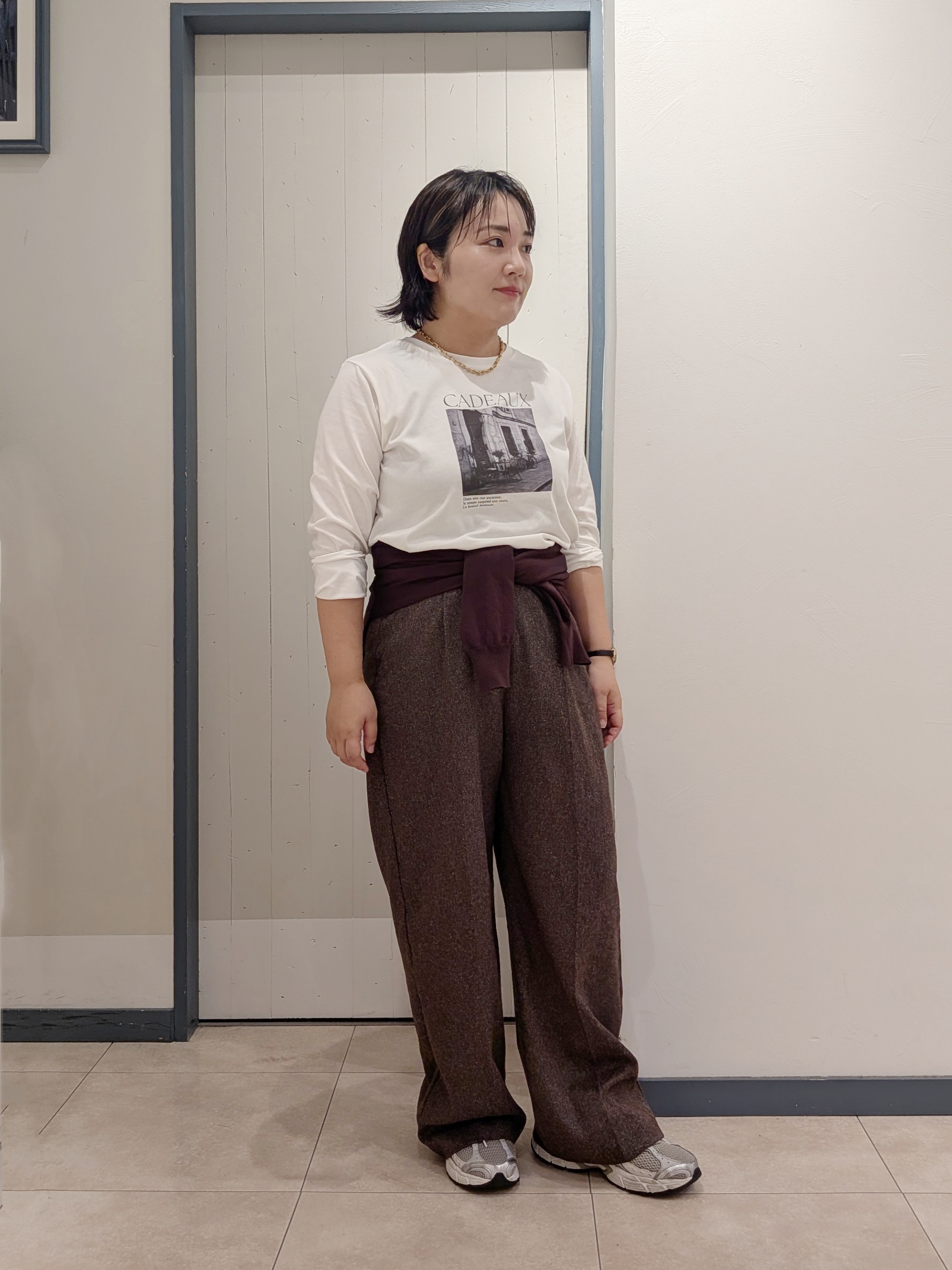 yukikaさんの「grove｜【1枚着でも重ね着でも〇】大人カジュアル プリントアソートロンT」を使ったコーディネート