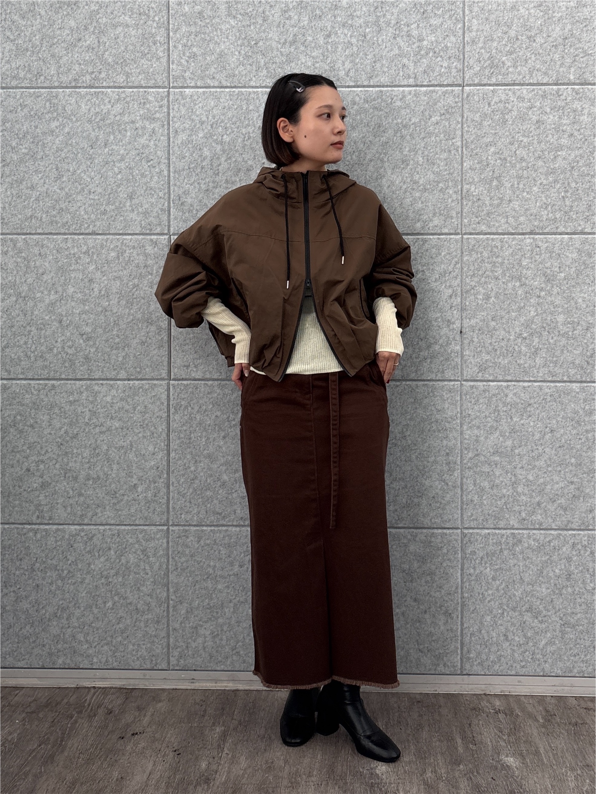 ayanoさんの「INDIVI｜シアースパンコールハイネックニット」を使ったコーディネート