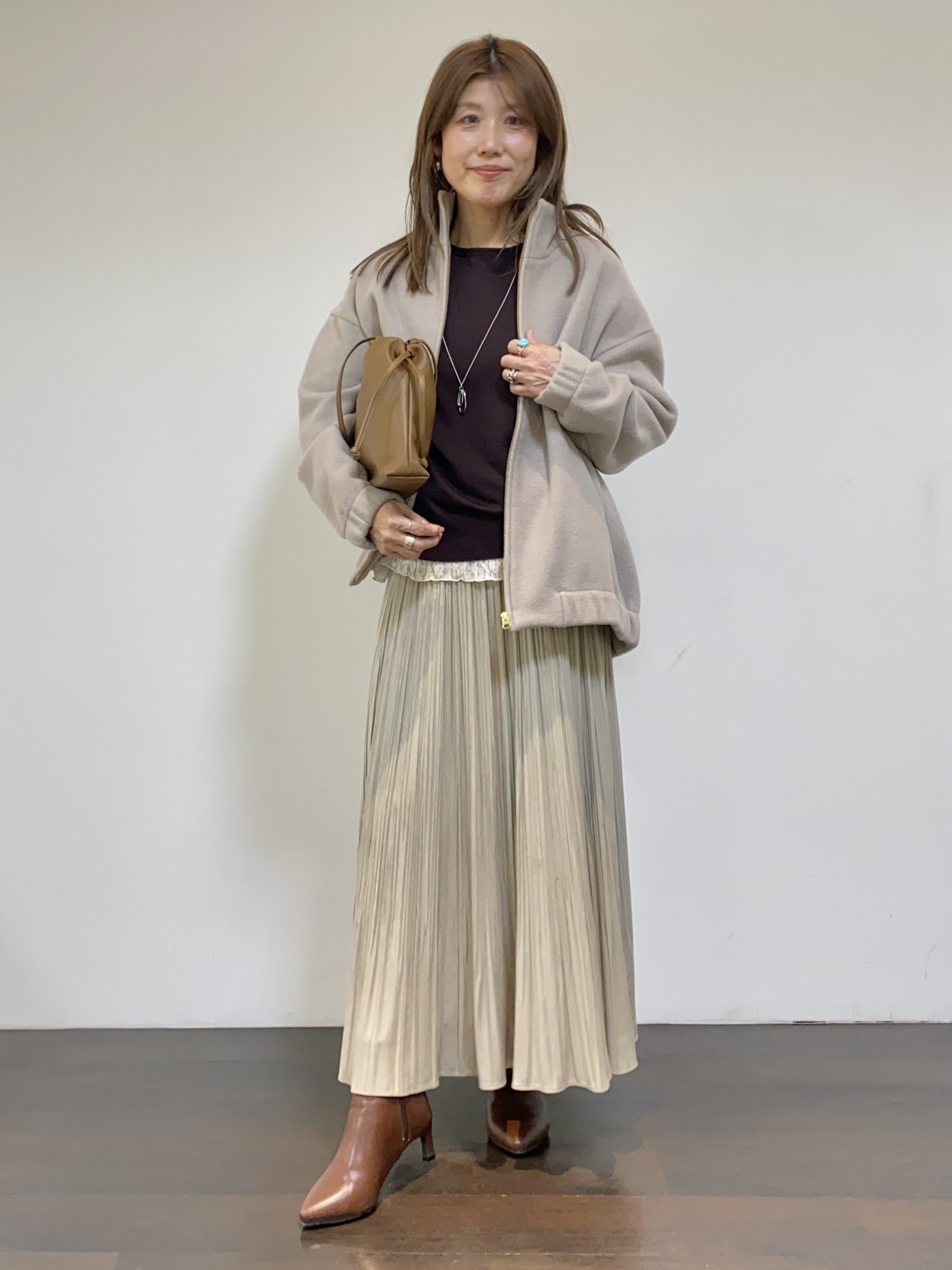 tomoさんの「UNTITLED｜【軽アウター/きれいめスポーティ】スタンドカラージップコート」を使ったコーディネート