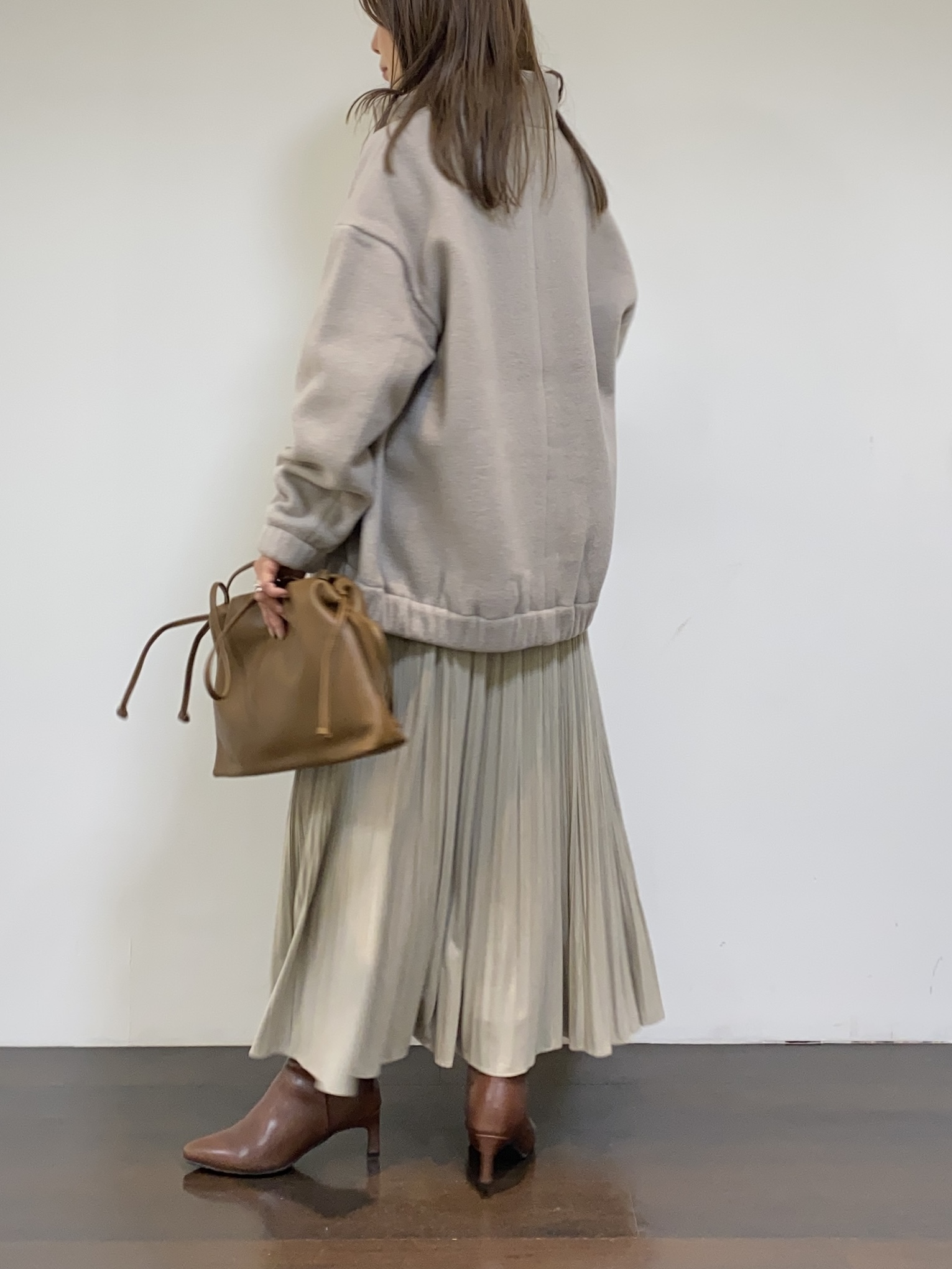 tomoさんの「UNTITLED｜【軽アウター/きれいめスポーティ】スタンドカラージップコート」を使ったコーディネート