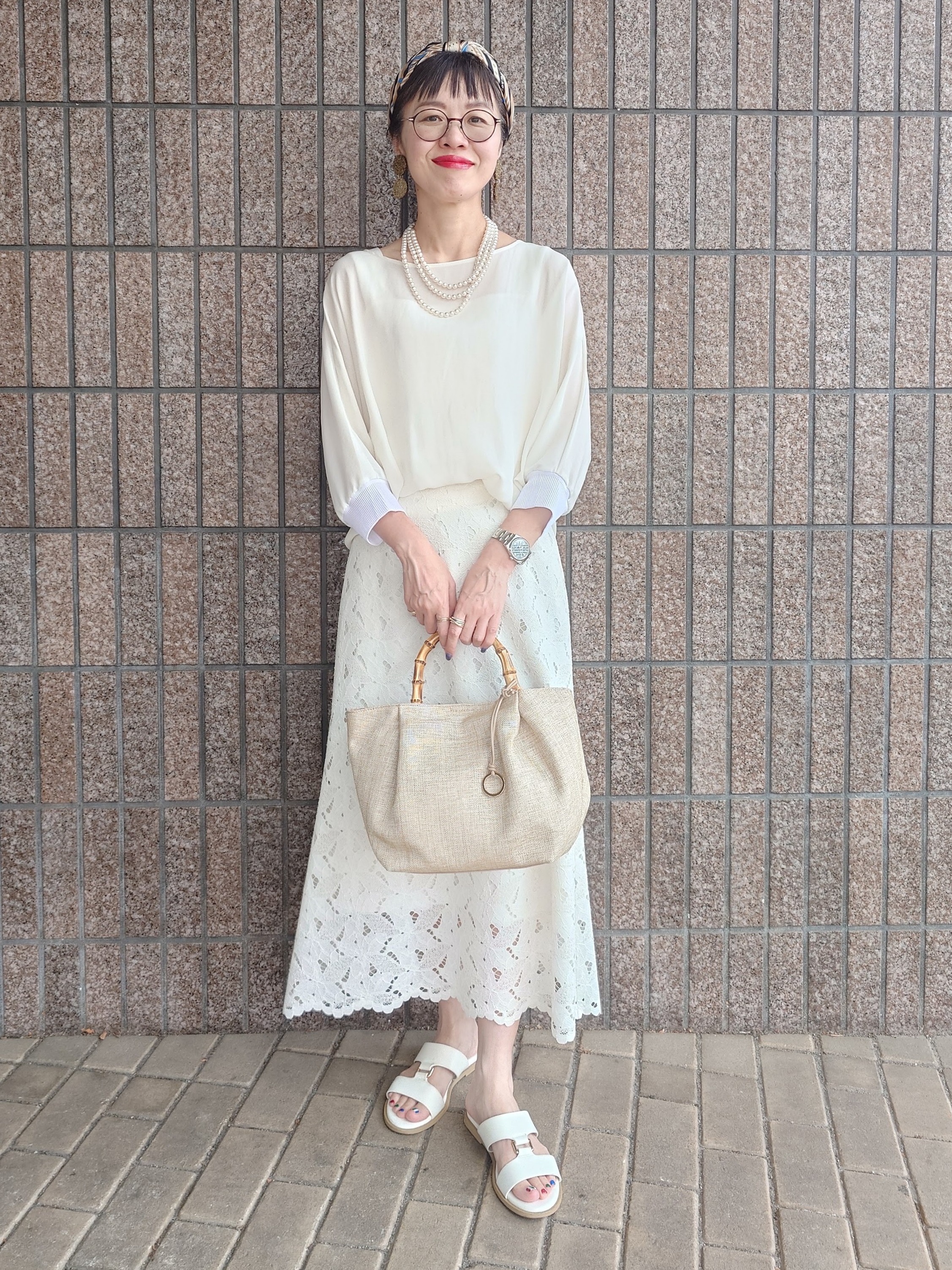 MUTSUKOさんの「UNTITLED｜◆【体型カバー/きれいめ】ドルマンスリーブラウンドプルオーバー」を使ったコーディネート