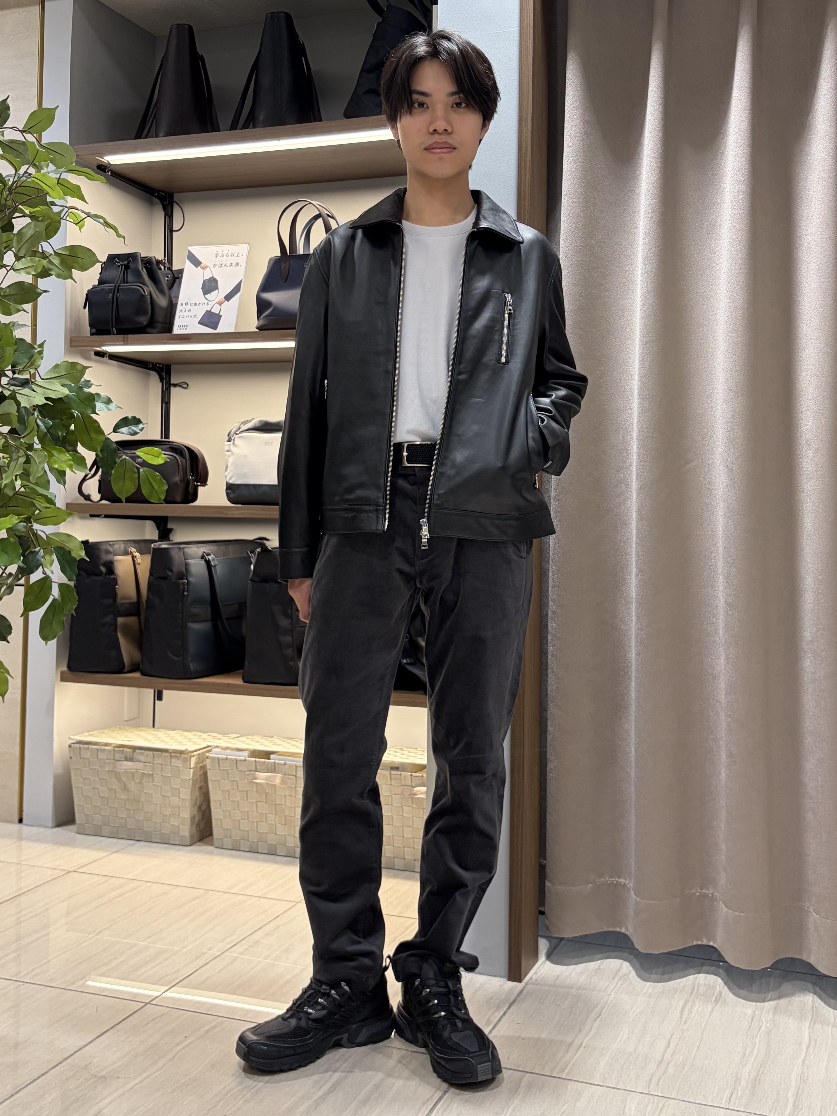 hiroさんの「TAKEO KIKUCHI｜【Made in JAPAN】ドモドソーラ ゴムメッシュベルト」を使ったコーディネート