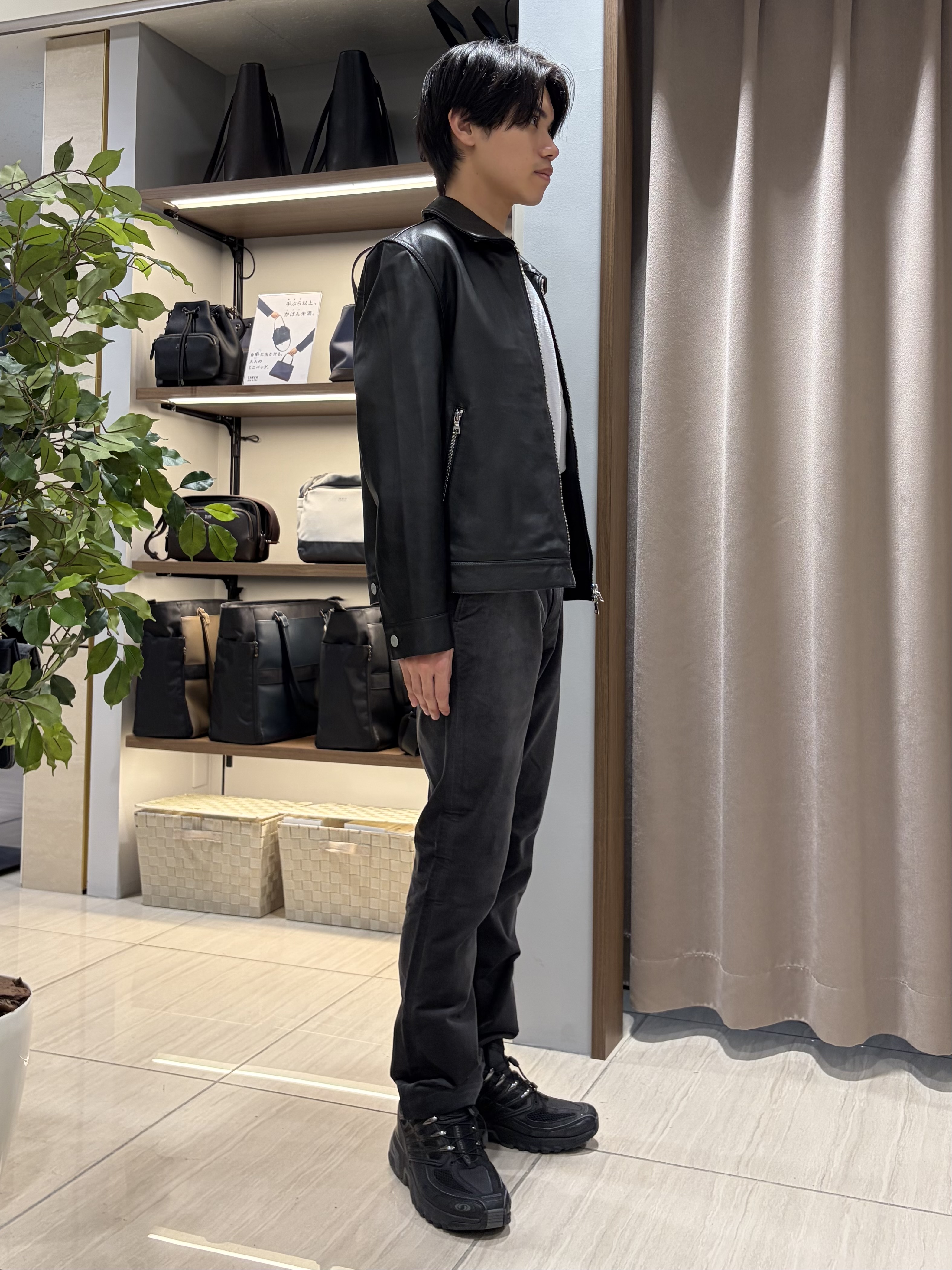 hiroさんの「TAKEO KIKUCHI｜【Made in JAPAN】ドモドソーラ ゴムメッシュベルト」を使ったコーディネート