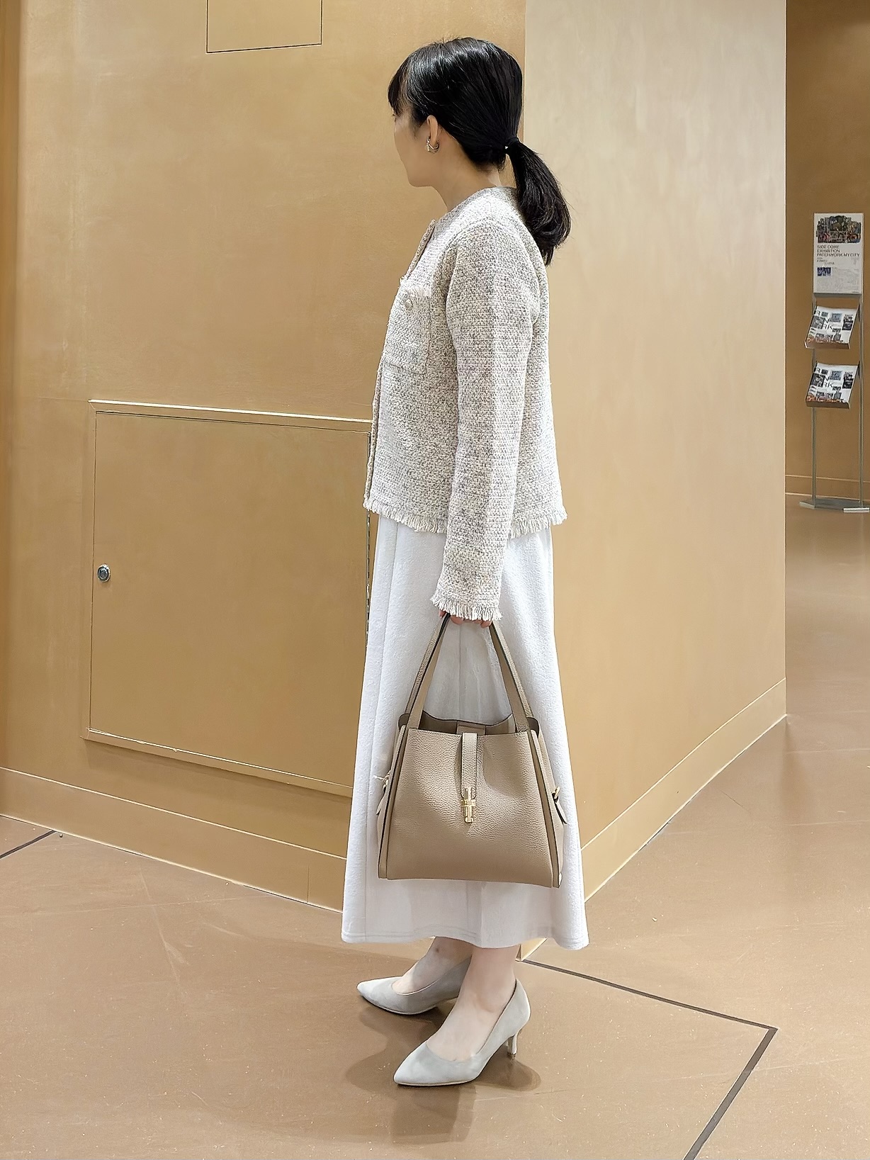 hattoriさんの「INDIVI｜【華やか／ラメ】ミックスツイード ニットジャケット」を使ったコーディネート