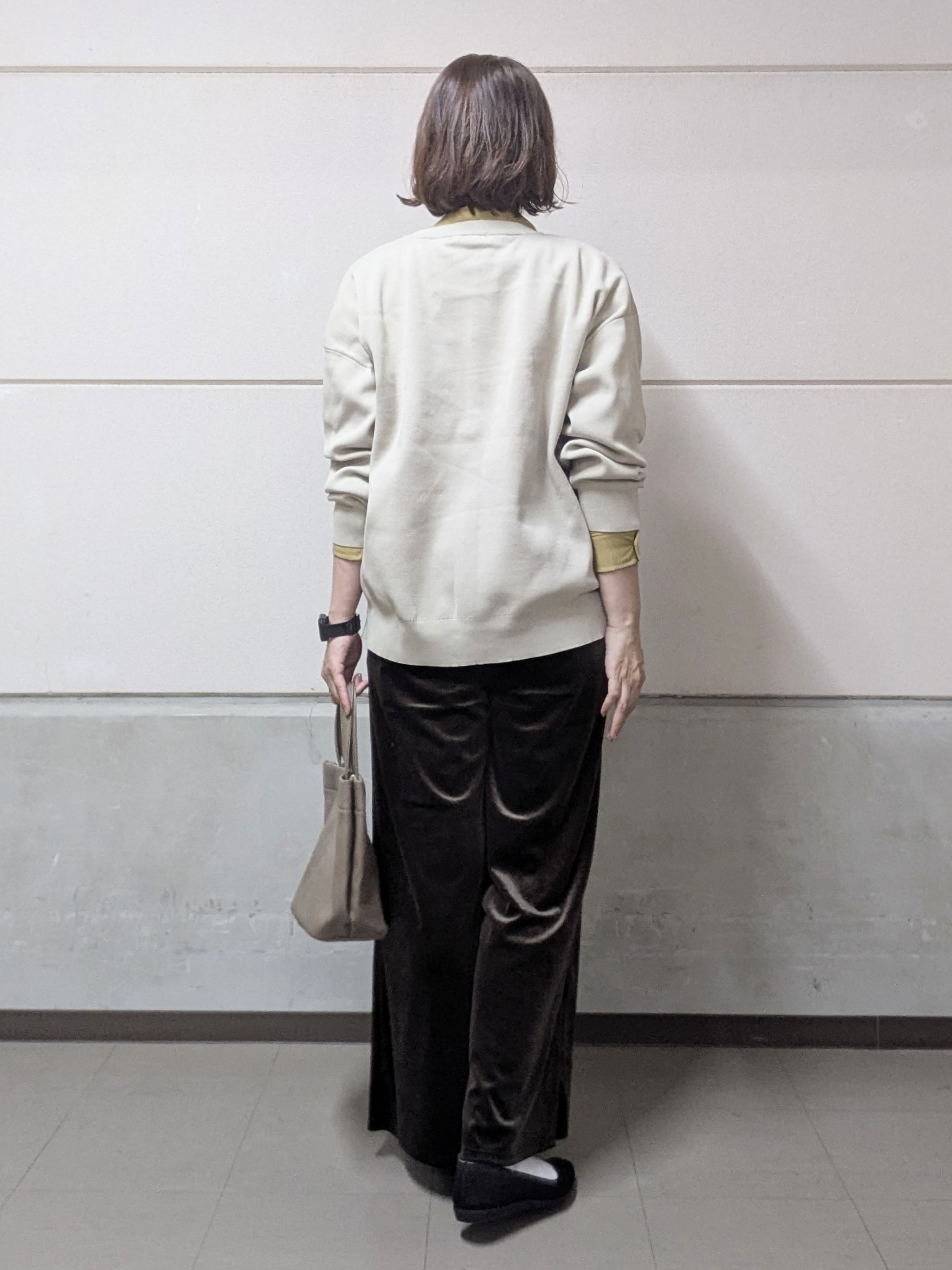 miyuさんの「SHOO･LA･RUE｜【セットアップ可/洗濯機可】軽やかに羽織れる スポンディッシュ ニットカーディガン」を使ったコーディネート