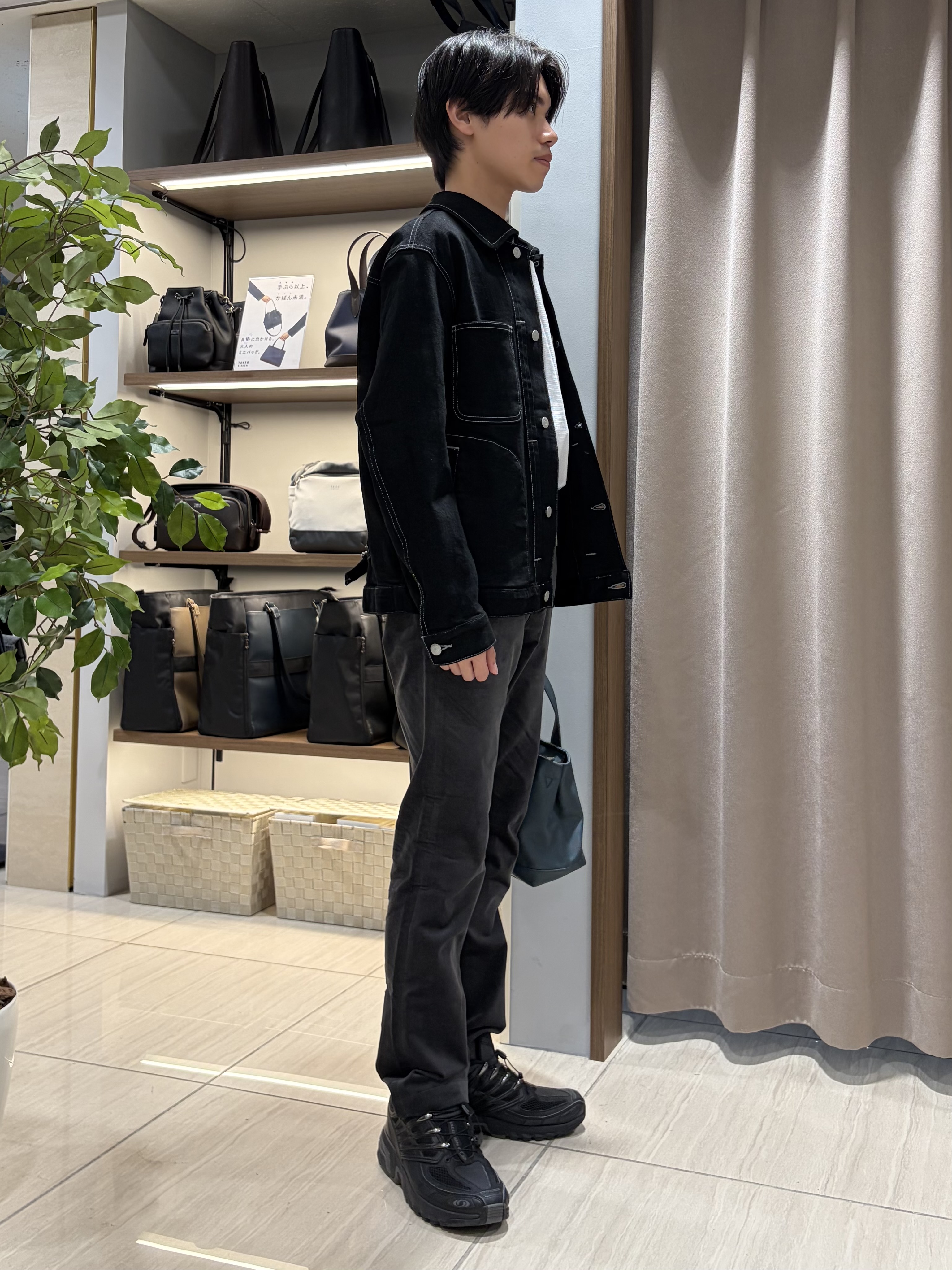 hiroさんの「TAKEO KIKUCHI｜【Made in JAPAN】ドモドソーラ ゴムメッシュベルト」を使ったコーディネート