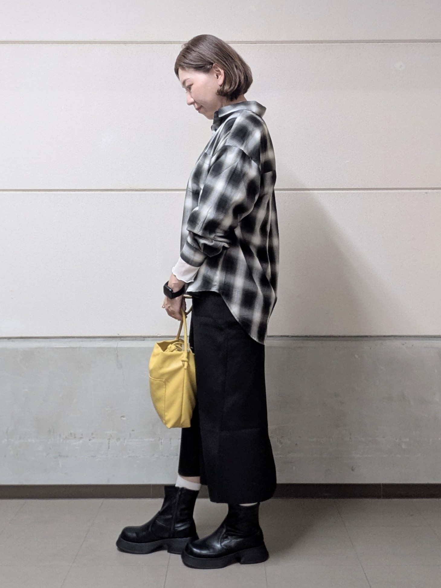 miyuさんの「SHOO･LA･RUE｜【洗濯後しわになりにくい/S-LL】気分で選ぶ 大人のデイリー使いに ベーシックシャツ」を使ったコーディネート