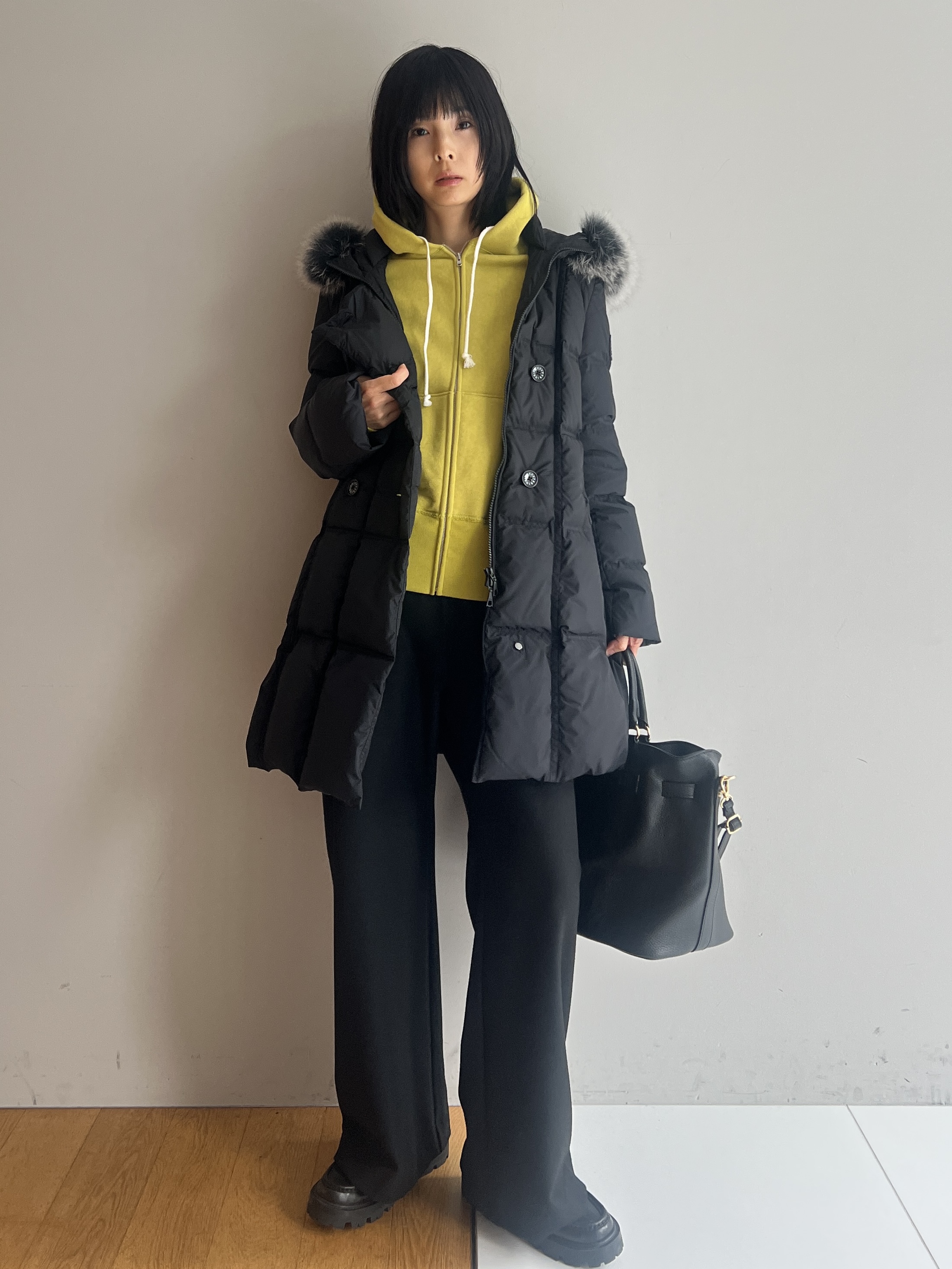 misaさんの「DRESSTERIOR｜◆MILOS（ミロス）金具付きトートバッグ」を使ったコーディネート