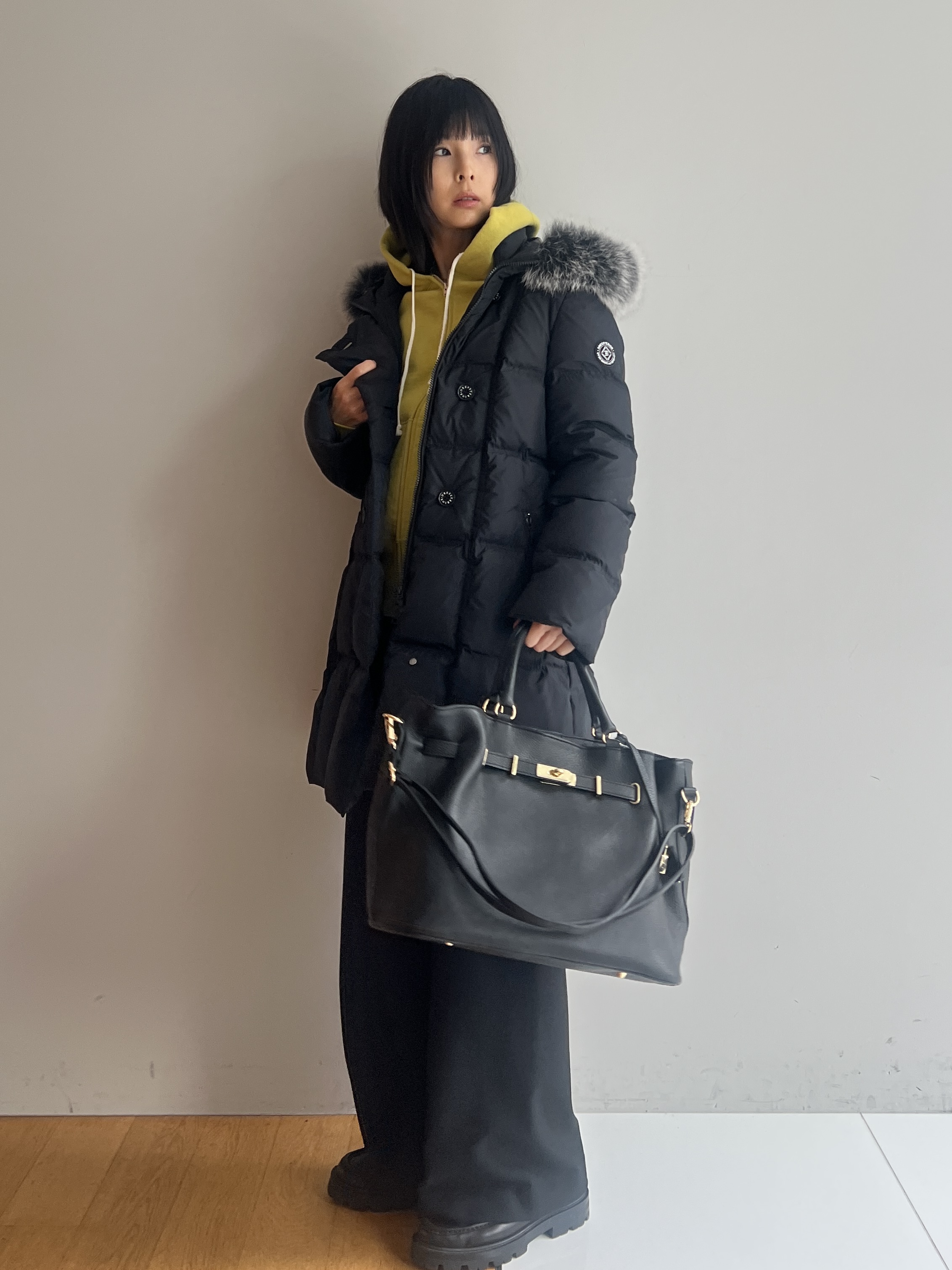misaさんの「DRESSTERIOR｜◆MILOS（ミロス）金具付きトートバッグ」を使ったコーディネート