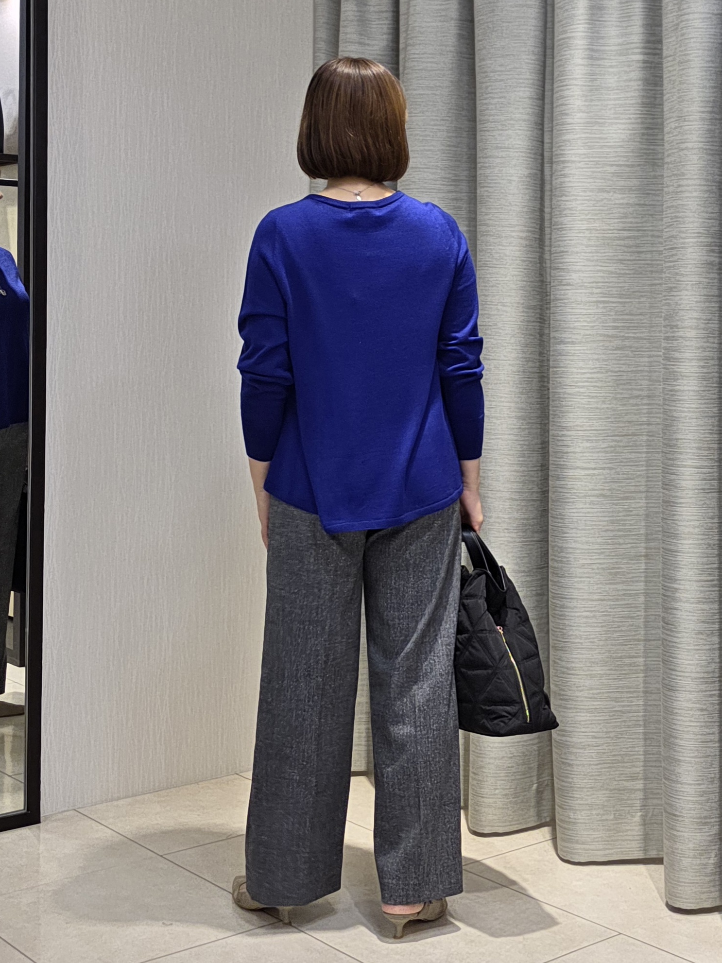 naokoさんの「UNTITLED｜【きれいに体型カバー/8色展開】Aラインシルエットニットプルオーバー」を使ったコーディネート