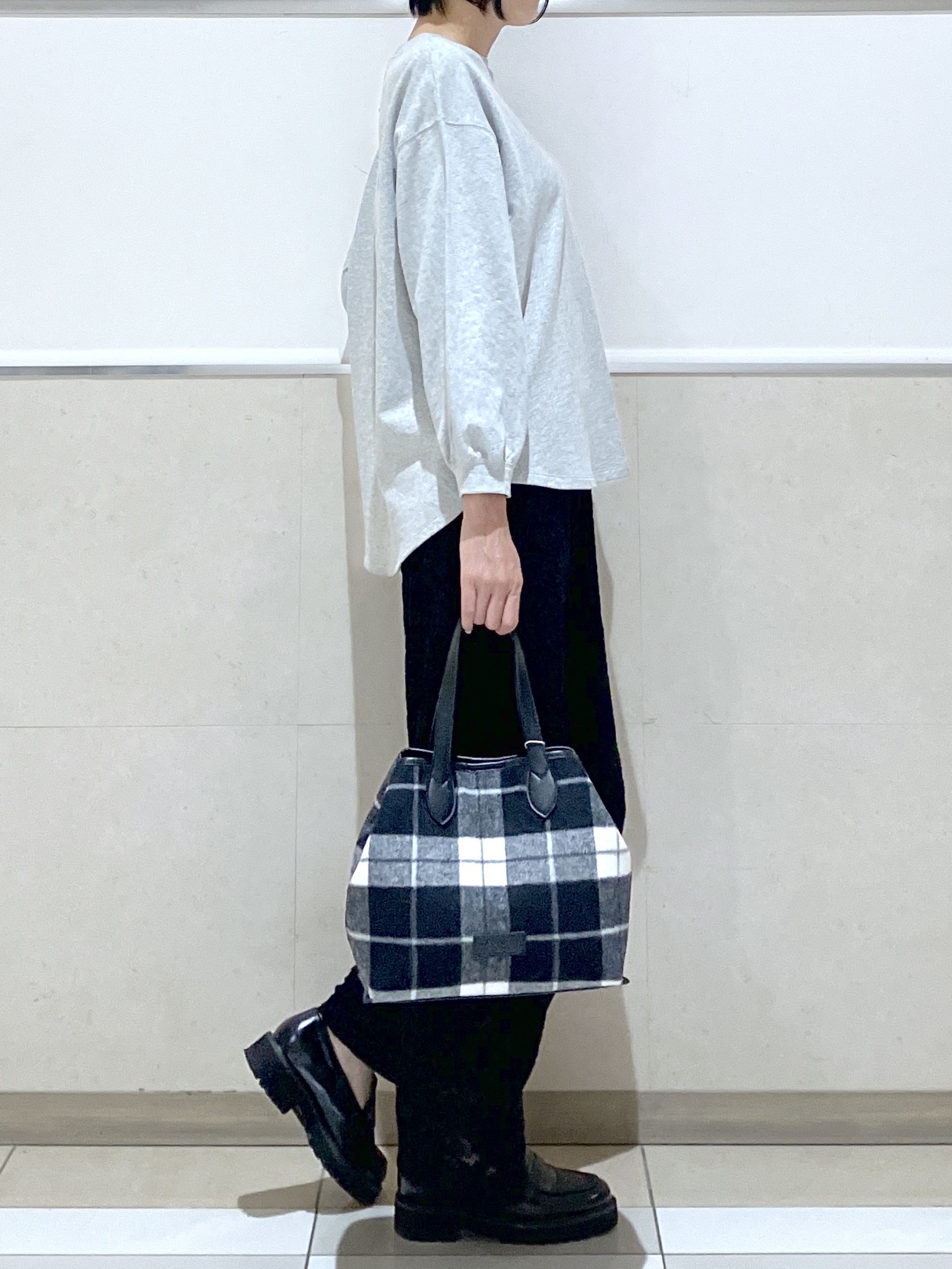 eriko さんの「Dessin｜【洗える/7色展開/XS-L】バックヘンリーミニ裏毛 長袖」を使ったコーディネート