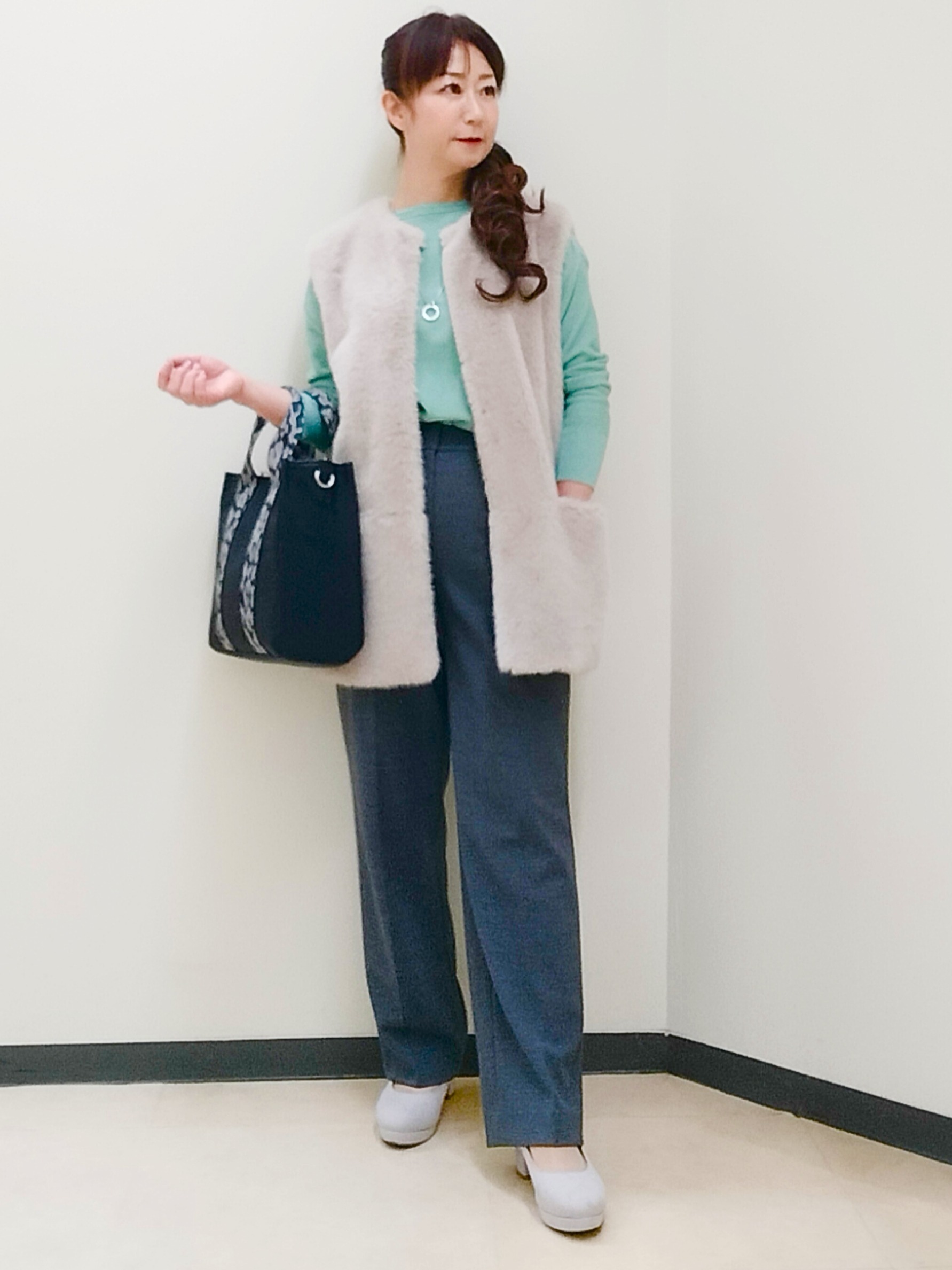 花さんの「Reflect｜ボートネックニットトップス」を使ったコーディネート