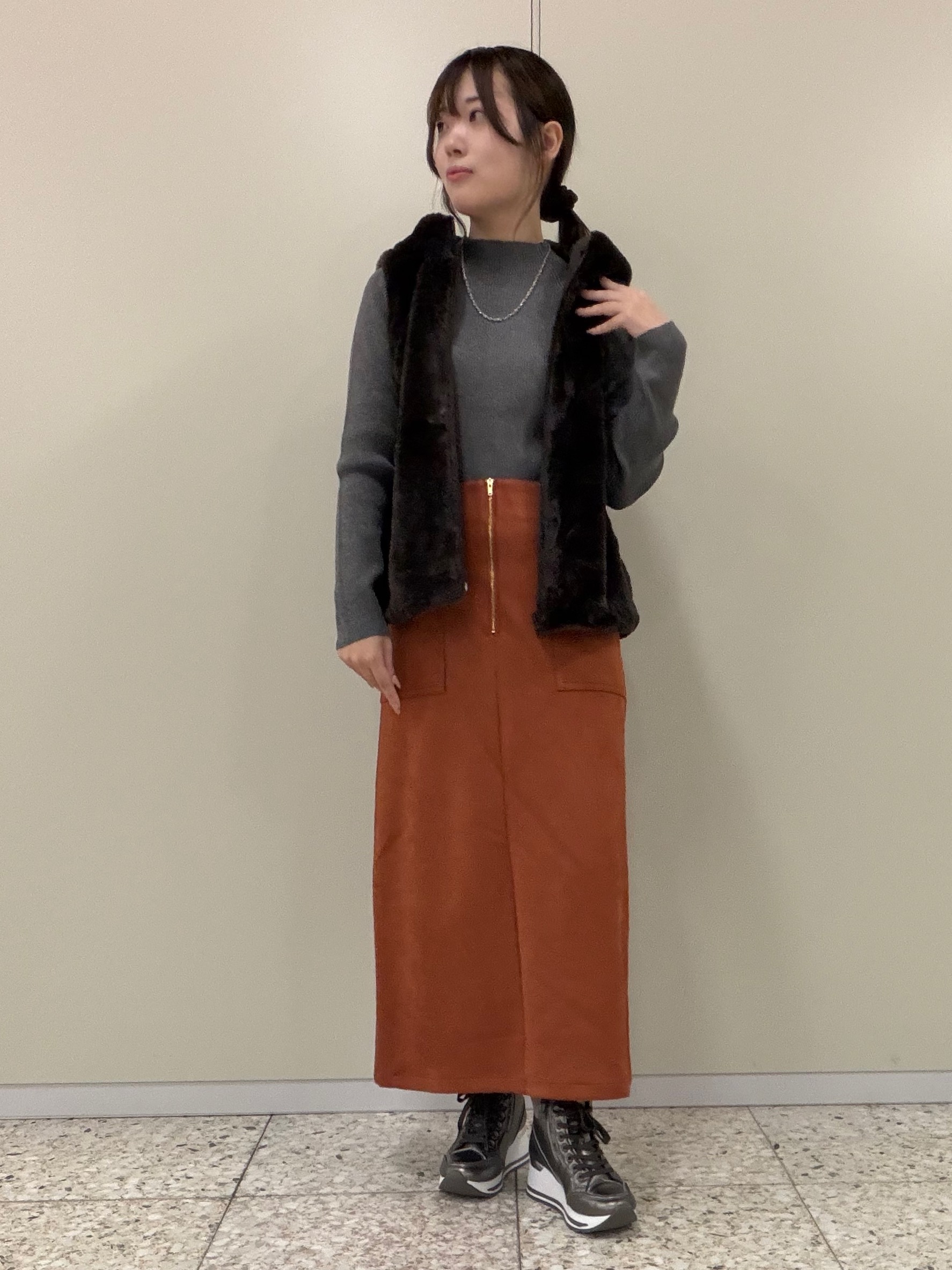 ひよりん⭐️さんの「SHOO･LA･RUE｜【洗濯機可/撥水/マルチWAY】ファーライナー付き 毎日欲張りマンパ」を使ったコーディネート