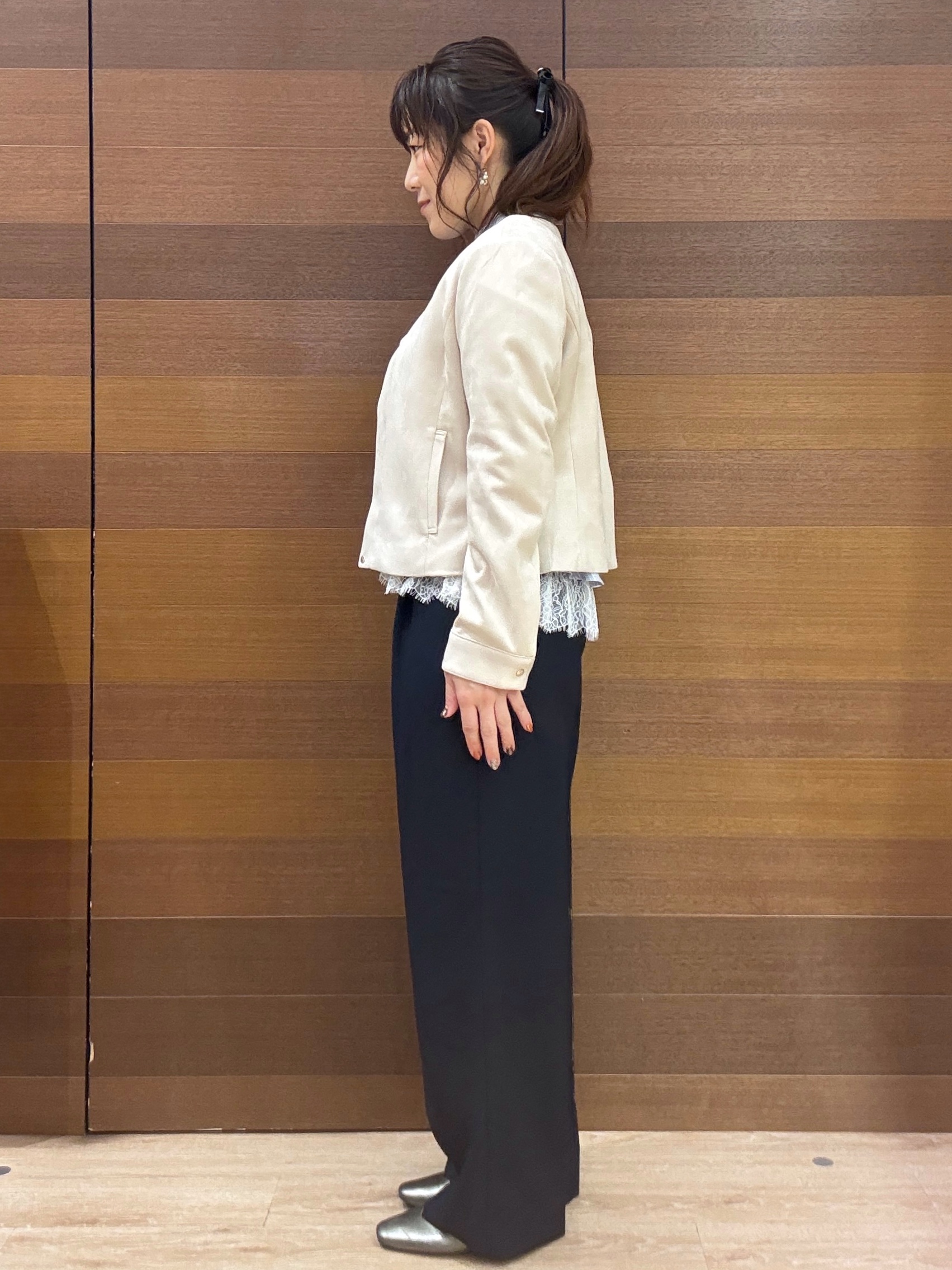maichiさんの「OPAQUE.CLIP｜【洗える】レザー調／スウェード風ノーカラーブルゾン」を使ったコーディネート