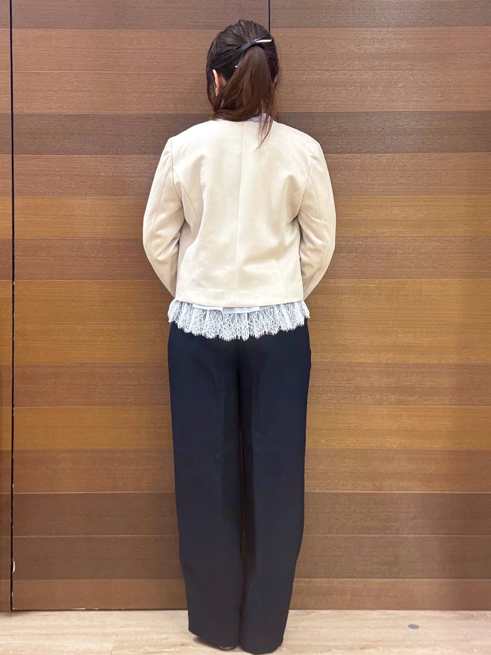 maichiさんの「OPAQUE.CLIP｜【洗える】レザー調／スウェード風ノーカラーブルゾン」を使ったコーディネート