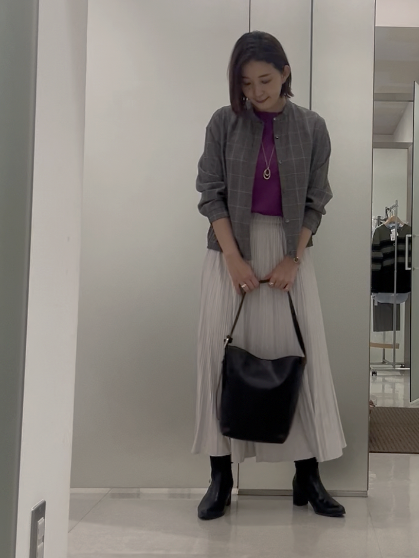 まどかさんの「UNTITLED｜【セットアップ可/秋羽織り】メランジツイルシャツ」を使ったコーディネート