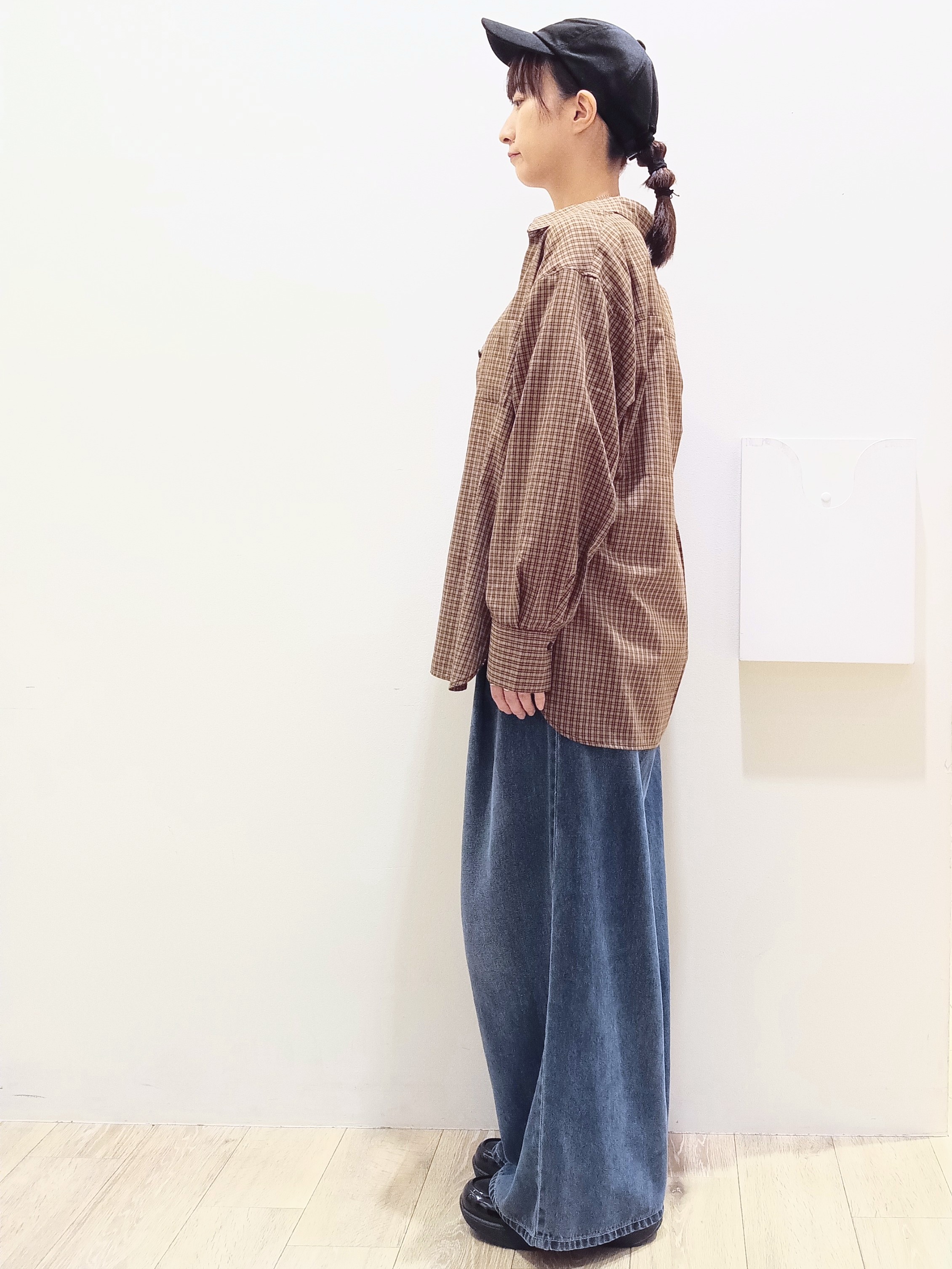 MKさんの「index｜フォトプリントTシャツ【洗濯機OK】」を使ったコーディネート