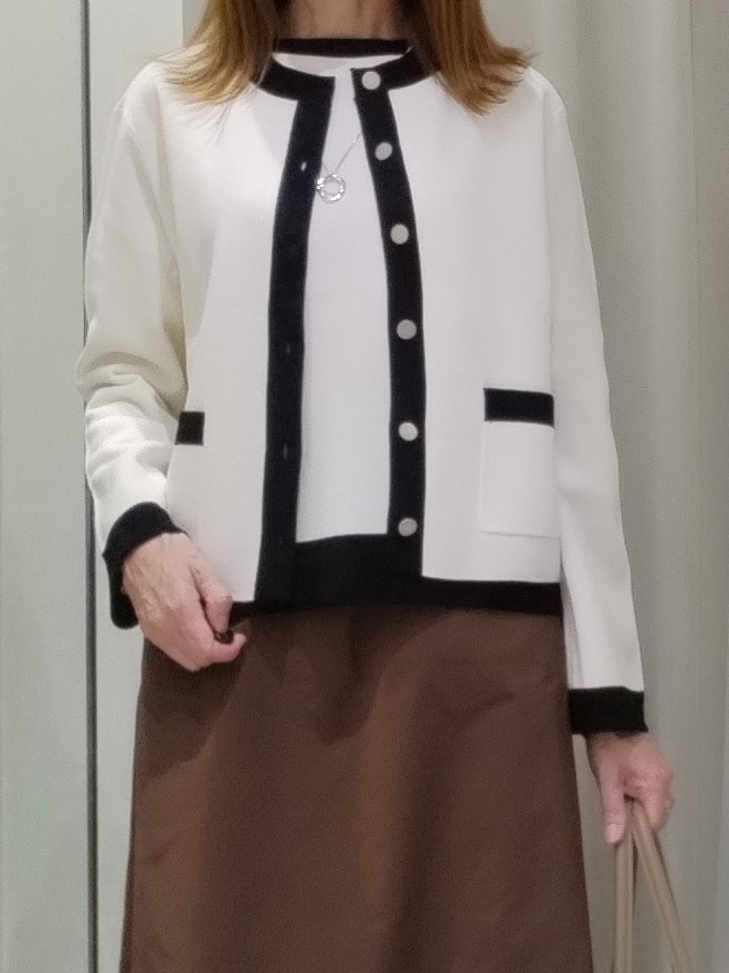 もりさんの「UNTITLED｜【アンサンブル可/ジャケットライク】モールラインカーディガン」を使ったコーディネート