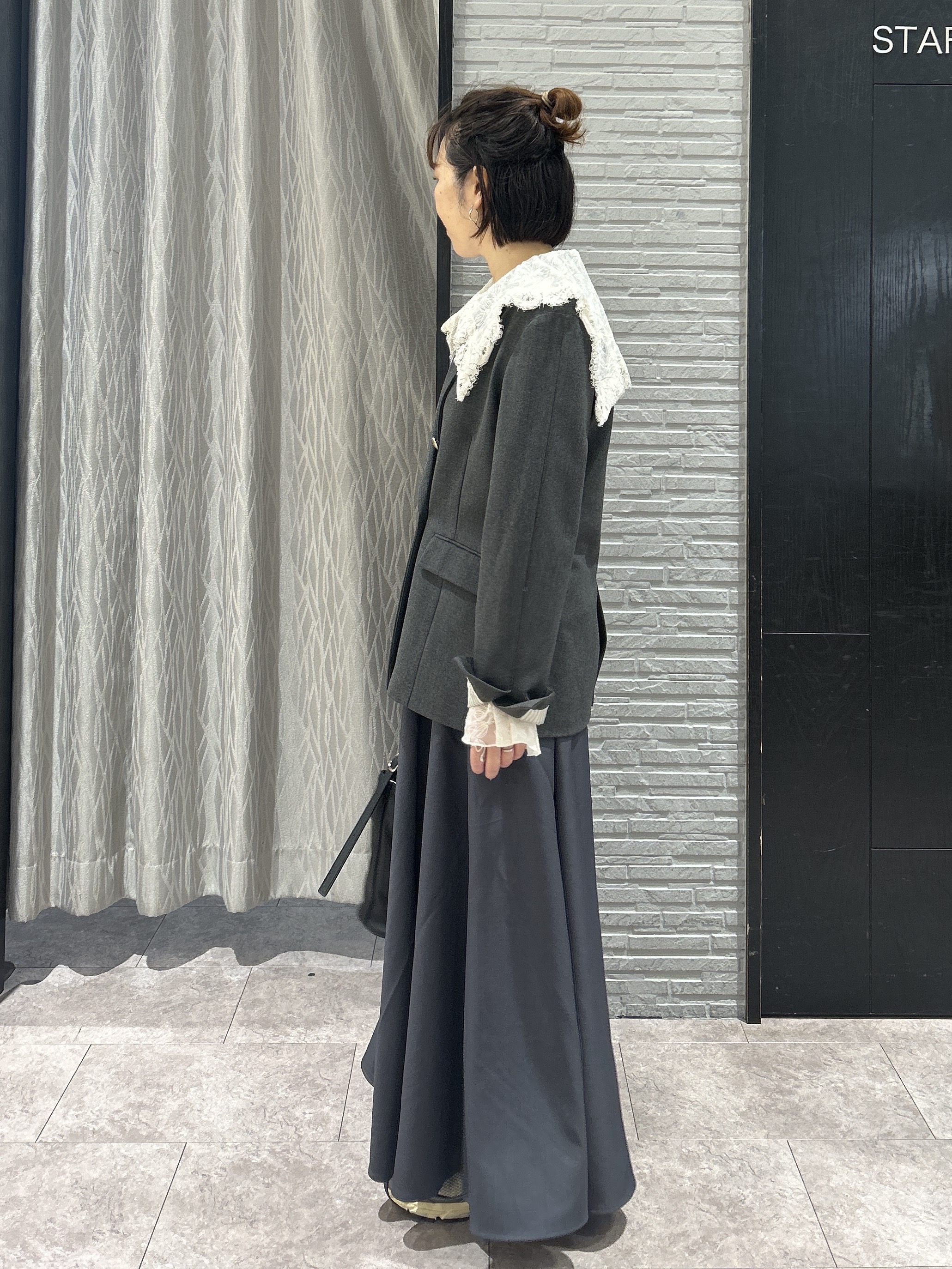 ga_riさんの「THE SHOP TK｜クラシカルな雰囲気 ダブルブレストジャケット」を使ったコーディネート