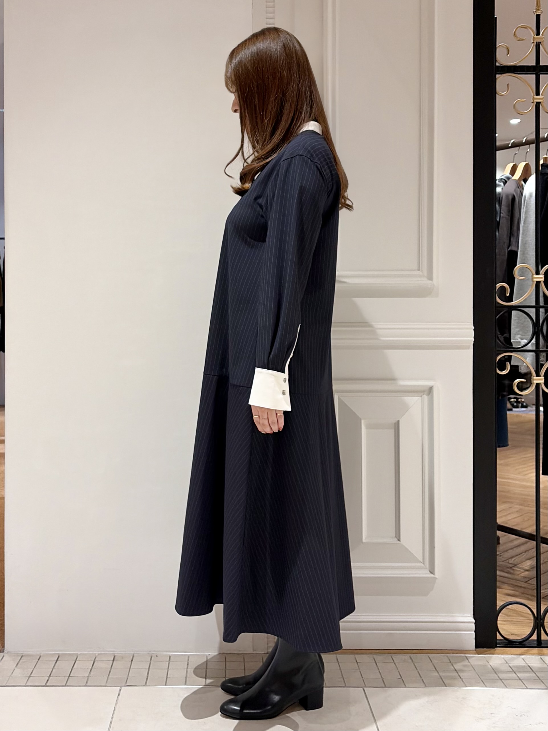 minowaさんの「DRESSTERIOR｜ウォッシャブルストライプシャツワンピース」を使ったコーディネート