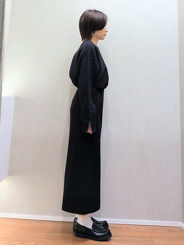 ミズタさんの「UNTITLED｜【セットアップ可/スウェットライク】袖口シャツドッキングプルオーバー」を使ったコーディネート