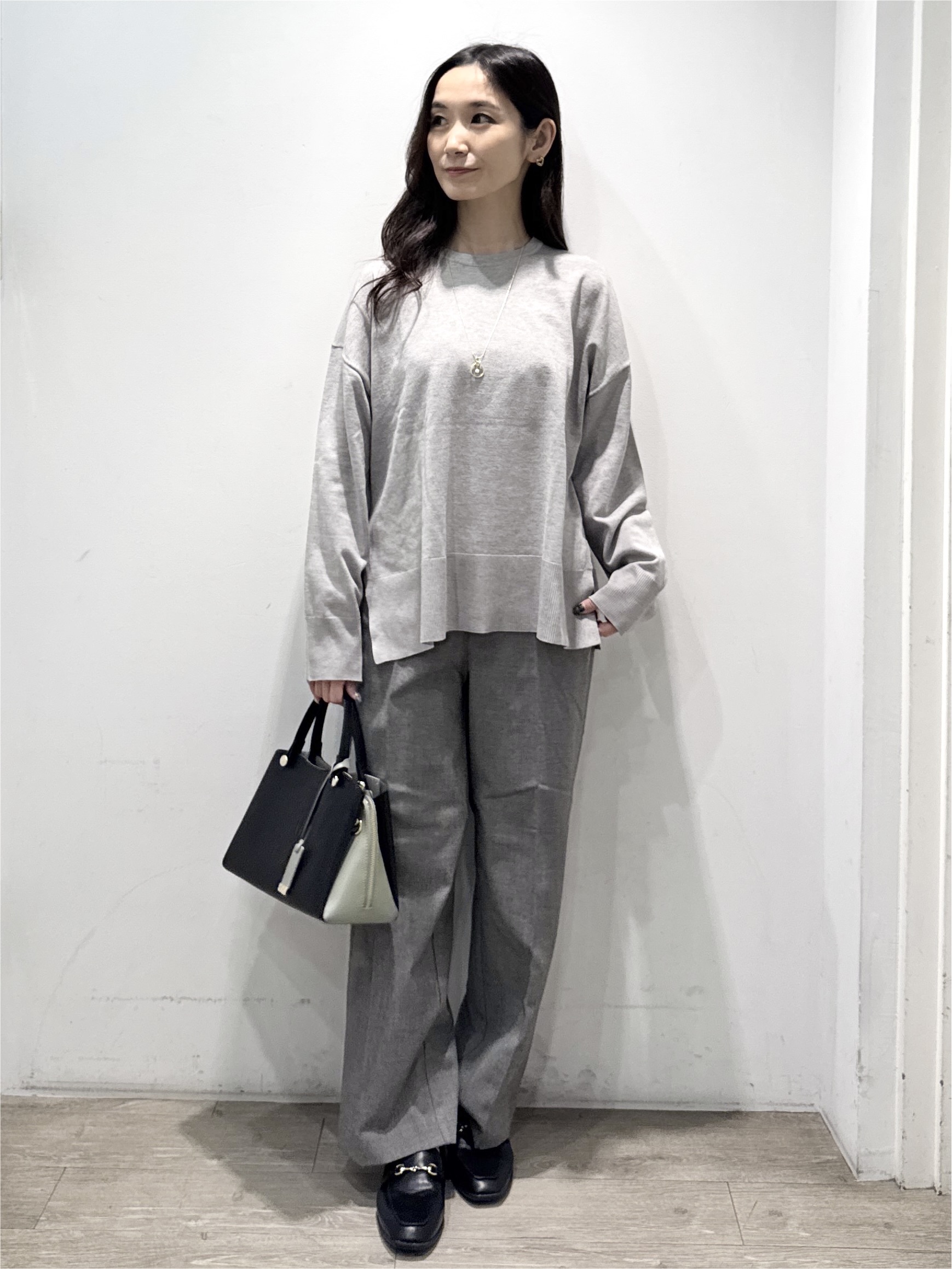 yuicciさんの「OPAQUE.CLIP｜リラクシークルーニット【洗濯機OK】」を使ったコーディネート