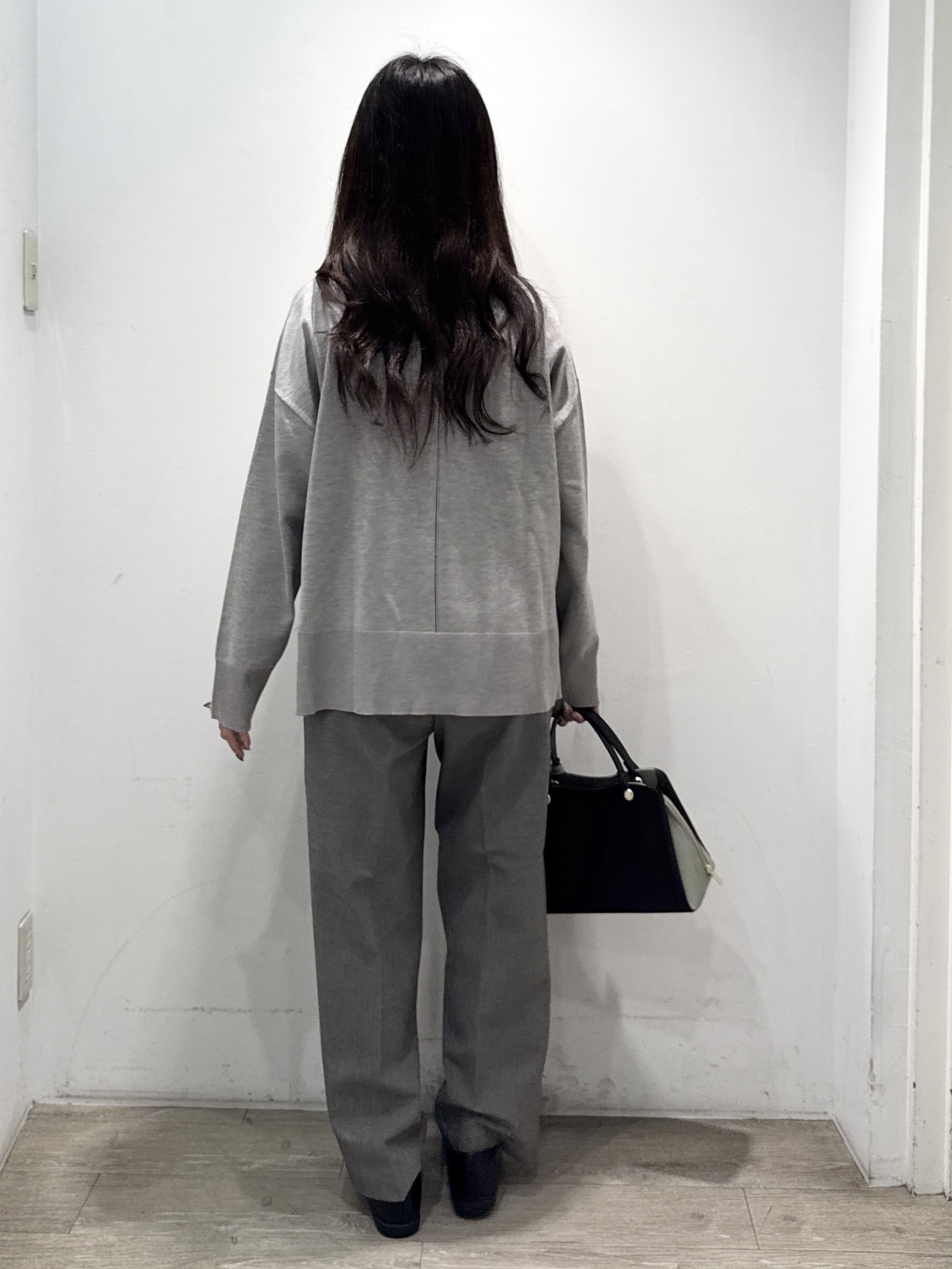 yuicciさんの「OPAQUE.CLIP｜リラクシークルーニット【洗濯機OK】」を使ったコーディネート