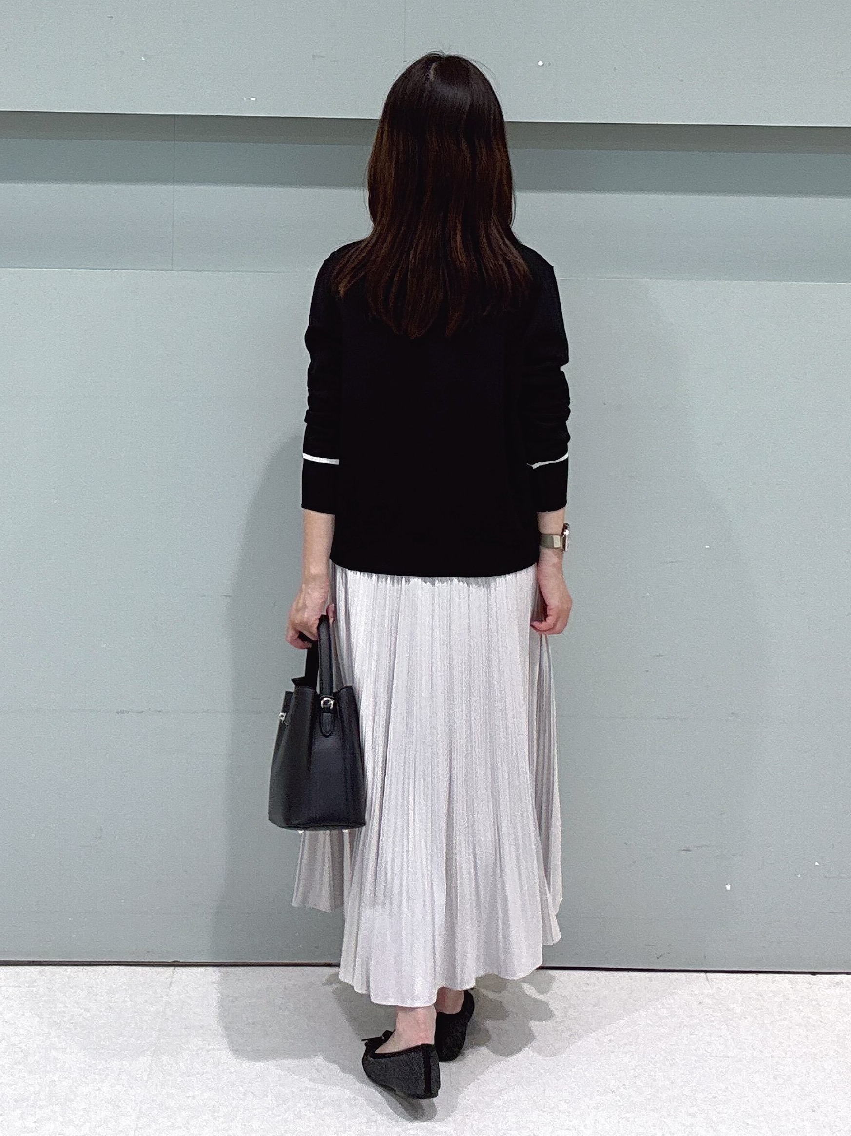 makiさんの「UNTITLED｜【アンサンブル可能/秋羽織り】コンパクトニットカーディガン」を使ったコーディネート